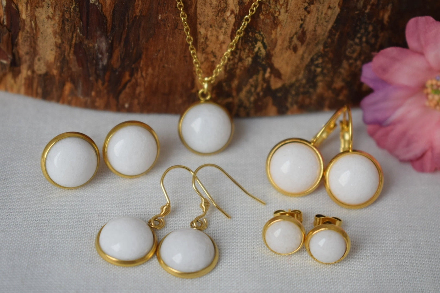 White jade pendant necklace for women, 8mm neckalce, Small gemstone necklace, Minimalist, White necklace, Handmade jade jewelry, Gift women