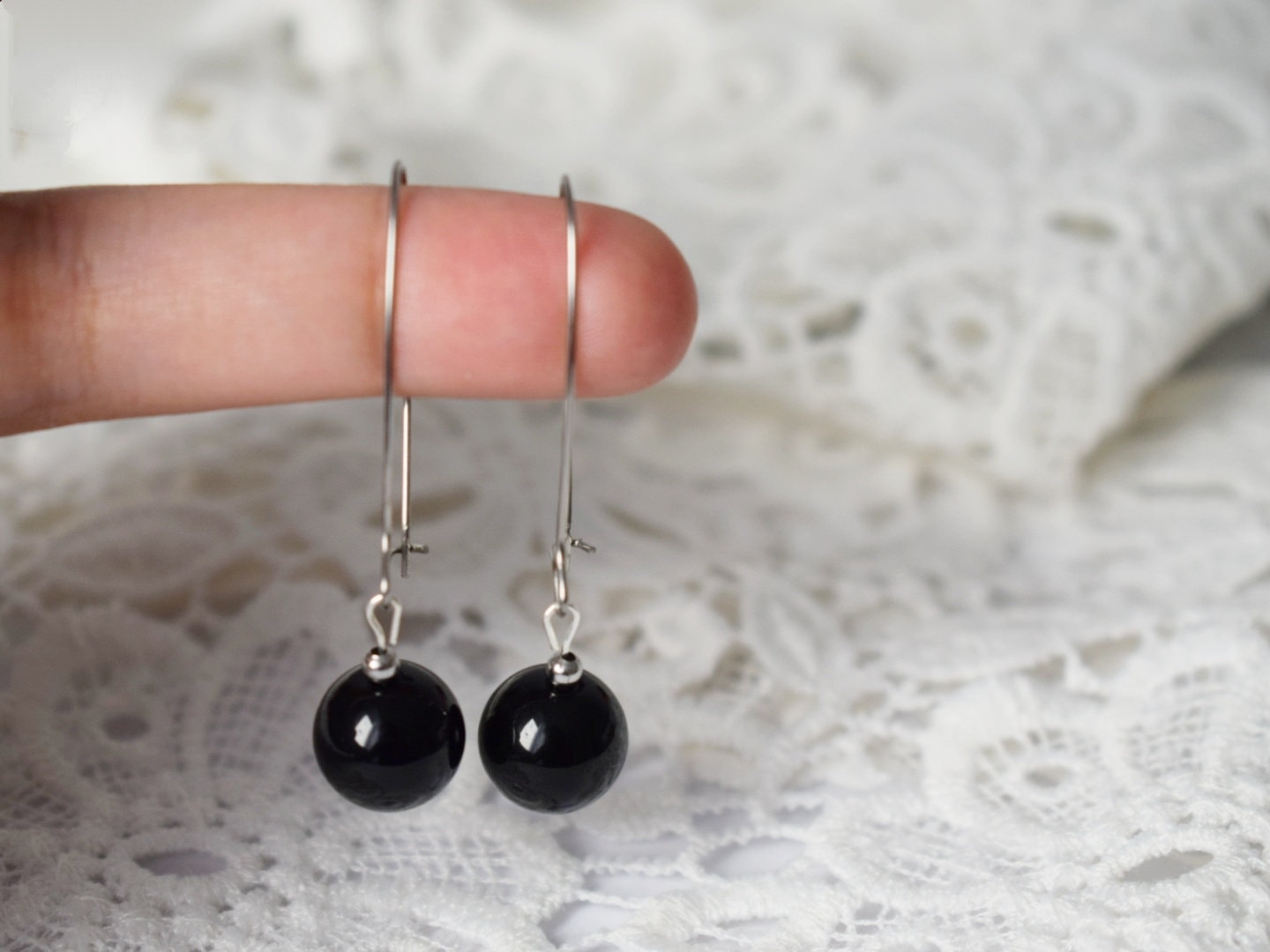 Black hoop earrings for women, Agate hoop earrings, Black agate, Boho hoop earrings with gemstone, Handmade jewelry, Gift for her