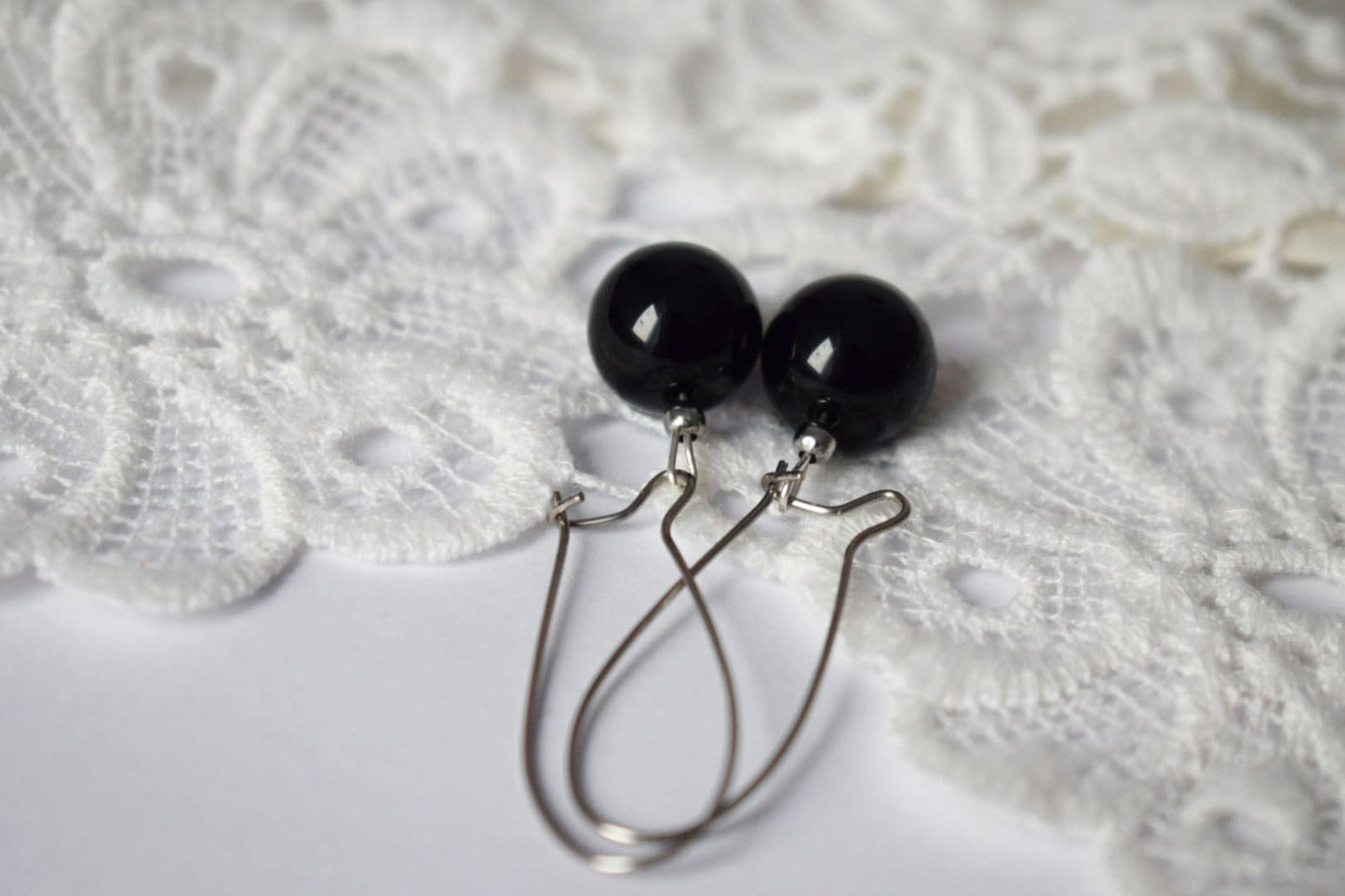Black hoop earrings for women, Agate hoop earrings, Black agate, Boho hoop earrings with gemstone, Handmade jewelry, Gift for her