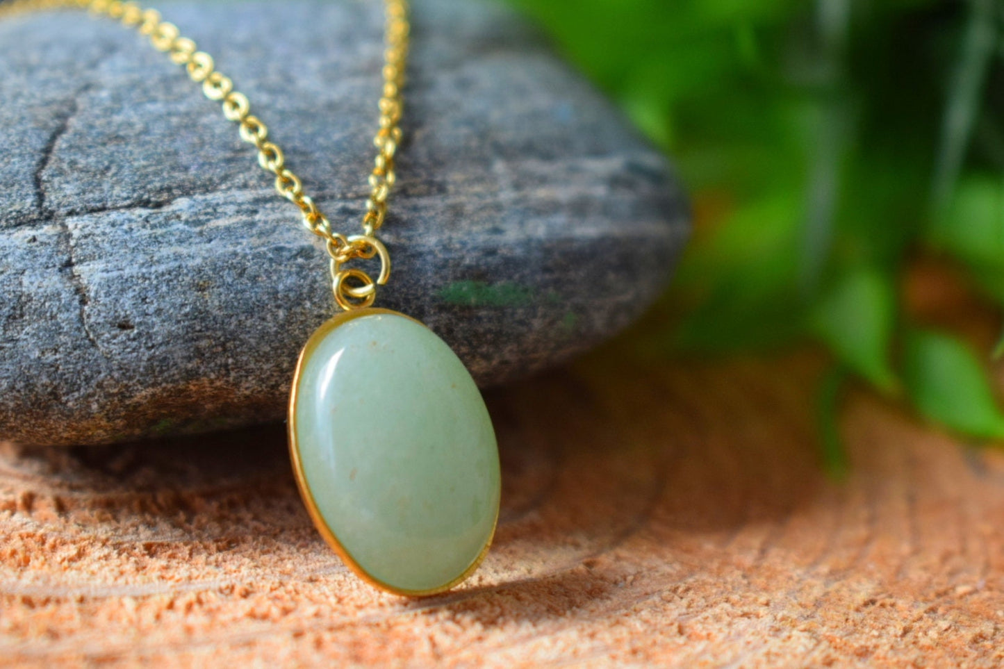Grüne Aventurin Halskette Gold, Edelstein Oval Anhänger, Naturstein Schmuck, Geburtstag Jahrestag Geschenk für Sie