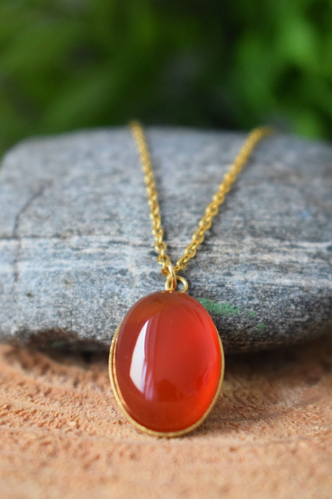 Red Agate Necklace Gold, Oval Red Gemstone Necklace, Red Gold, Red Stone Pendant Necklace, Agate Jewelry, Handmade jewelry, Gift for women