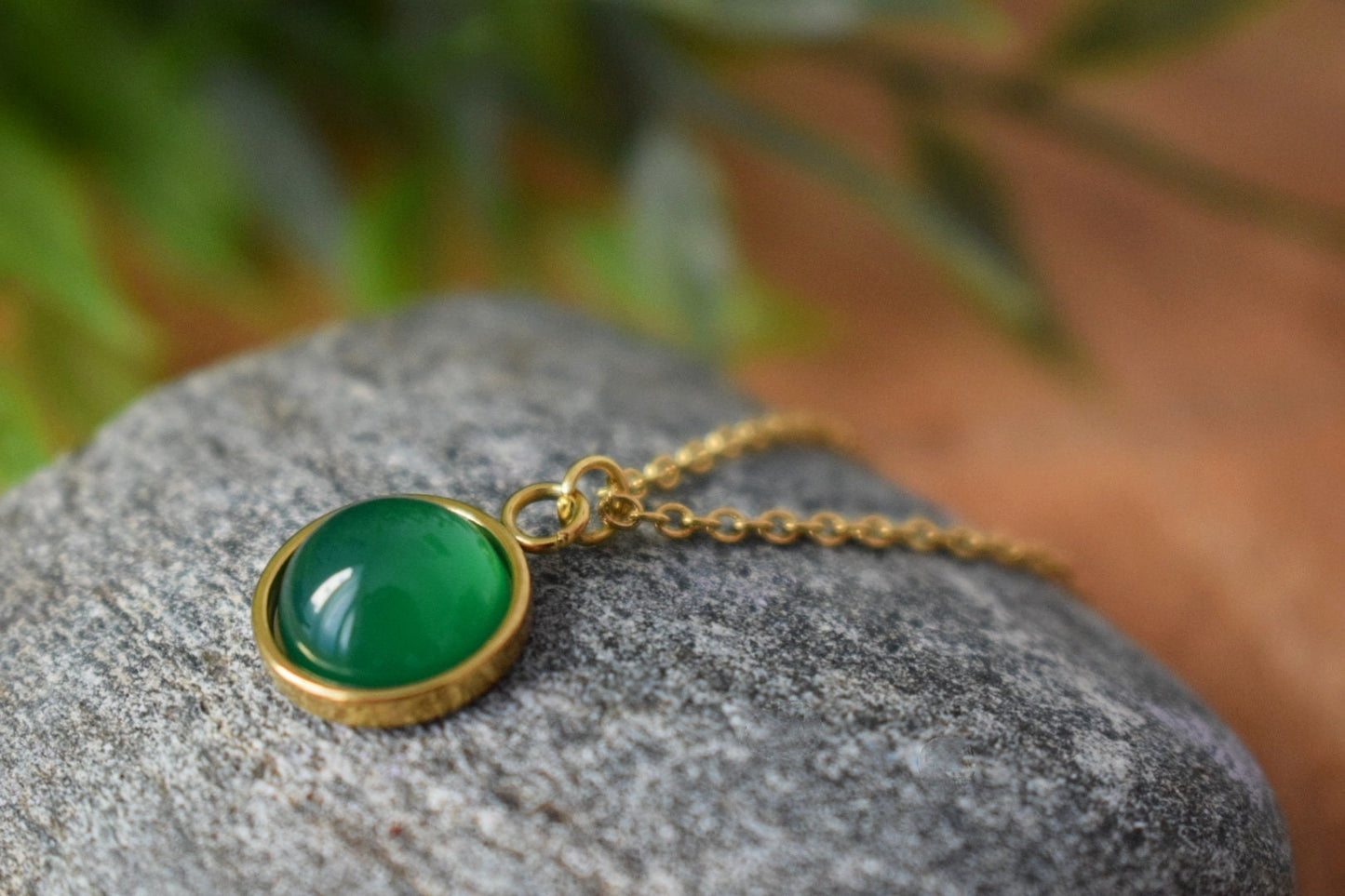 Necklace Green Agate Gold, Gemstone, Green Round Necklace, Stone, Green Agate Pendant, Agate Birthstone Jewelry, Gemstone, Gift for her