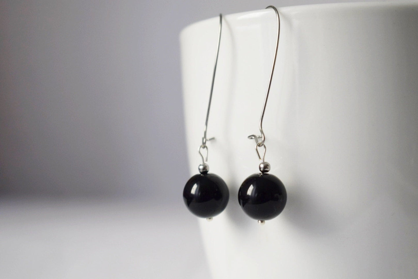 Black hoop earrings for women, Agate hoop earrings, Black agate, Boho hoop earrings with gemstone, Handmade jewelry, Gift for her