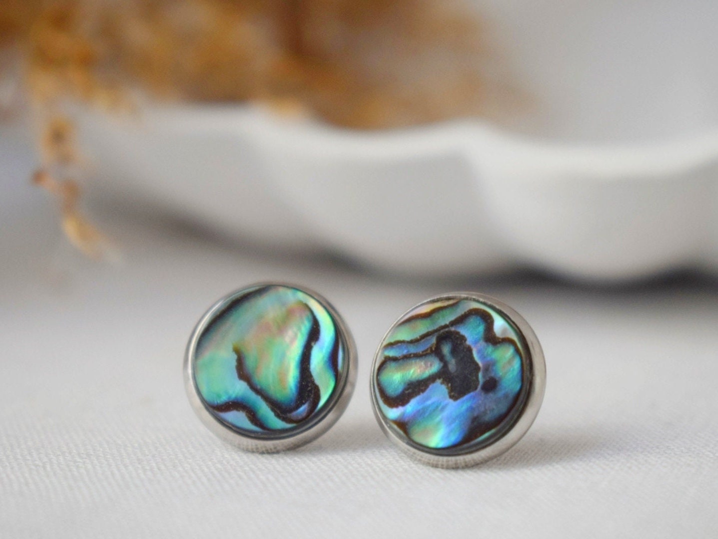 Abalone shell stud earrings, Colorful mother of pearl stud earrings, 8mm, Round, Minimalist pearl jewelry, Gift for women