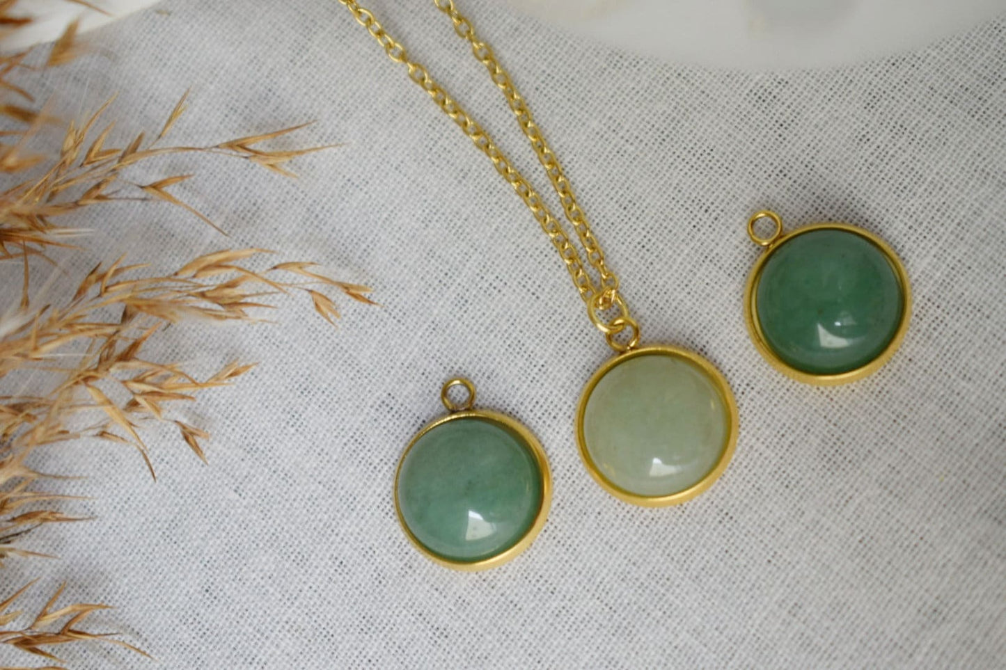 Grüne Aventurin Halskette Gold, Grüne Anhänger Halskette, Grüner Aventurin Gold Anhänger, Edelstein, Aventurin Schmuck, Geburtstagsgeschenk für Sie