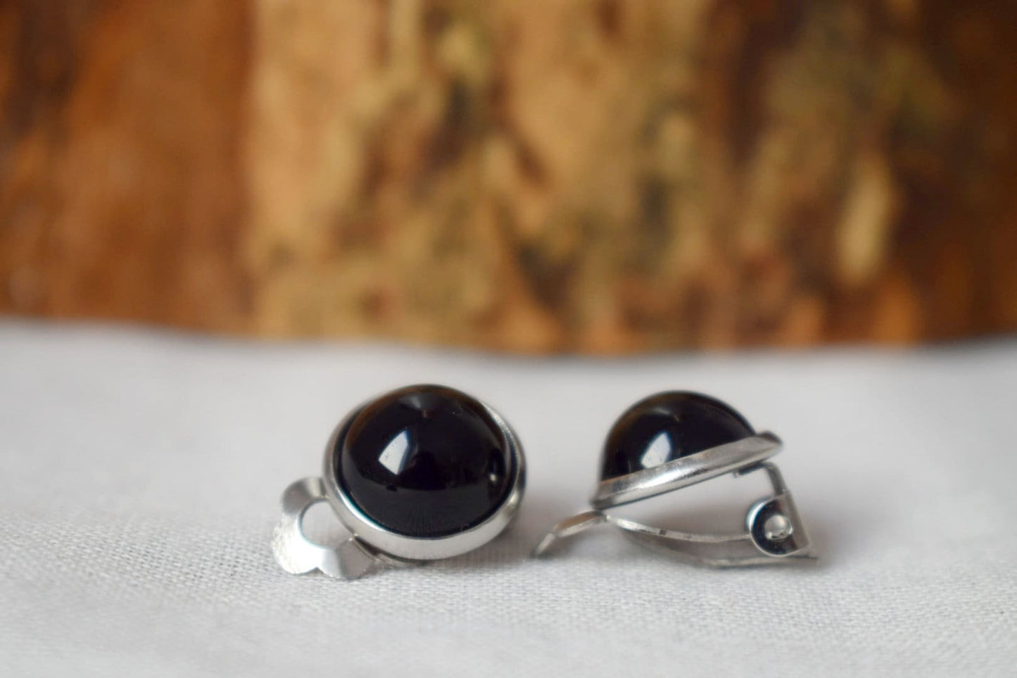 Black small clip on earrings, Black agate earrings silver, Gemstone ear clips, Stone, Stainless steel, Cabochon, non pierced earrings unisex