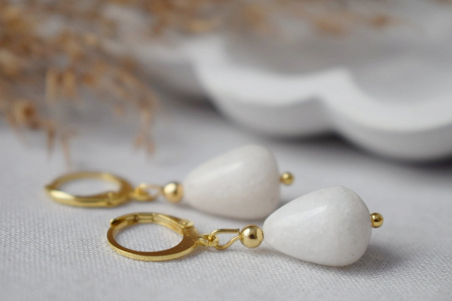 White jade gold earrings, Teardrop gemstone huggies, Hoops drop stone, Pearl hanging earrings, Lever back, White gold jewelry, Gift for her