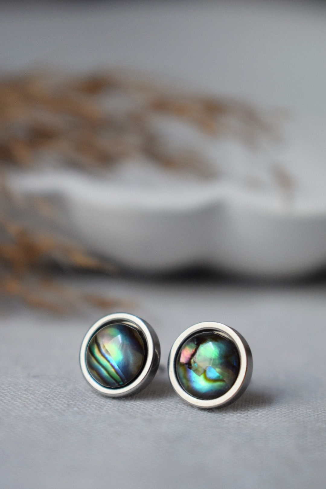 Abalone shell stud earrings, Colorful mother of pearl stud earrings, 8mm, Round, Minimalist pearl jewelry, Gift for women