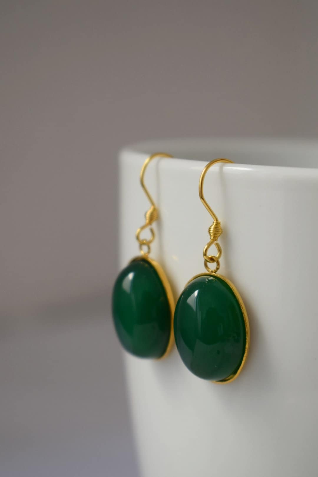 Green agate earrings gold, Oval gemstone earrings, Green stone dangle earrings, Hanging green earrings, Handmade agate jewelry, Gift for her