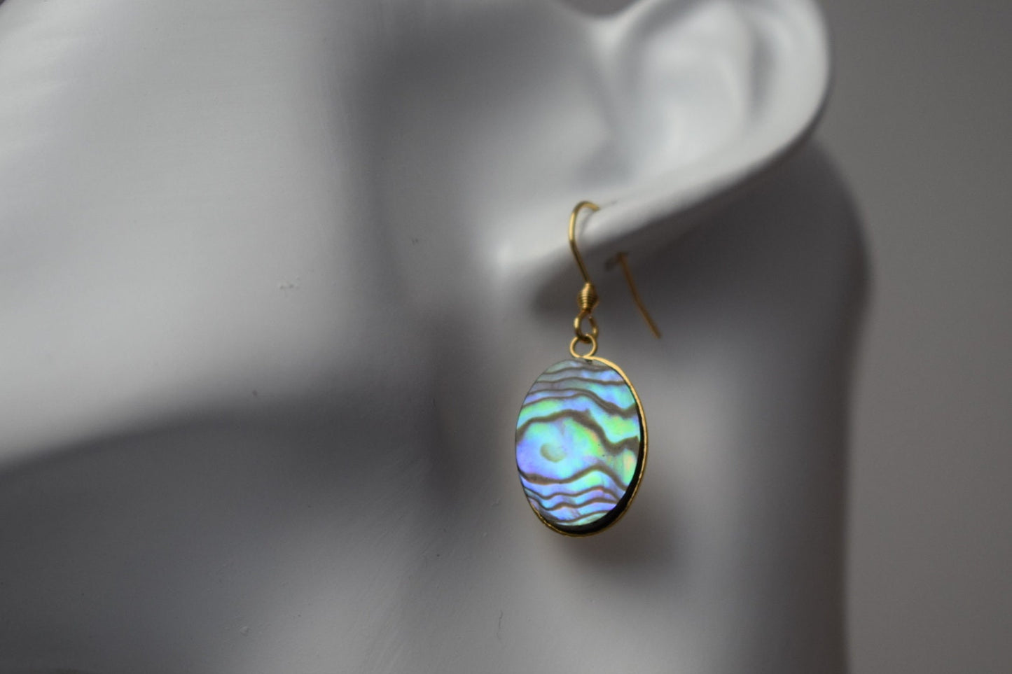 Abalone dangle earrings, Paua shell, Oval earrings, Colorful natural abalone earrings, Abalone shell, Abalone gold plated jewelry