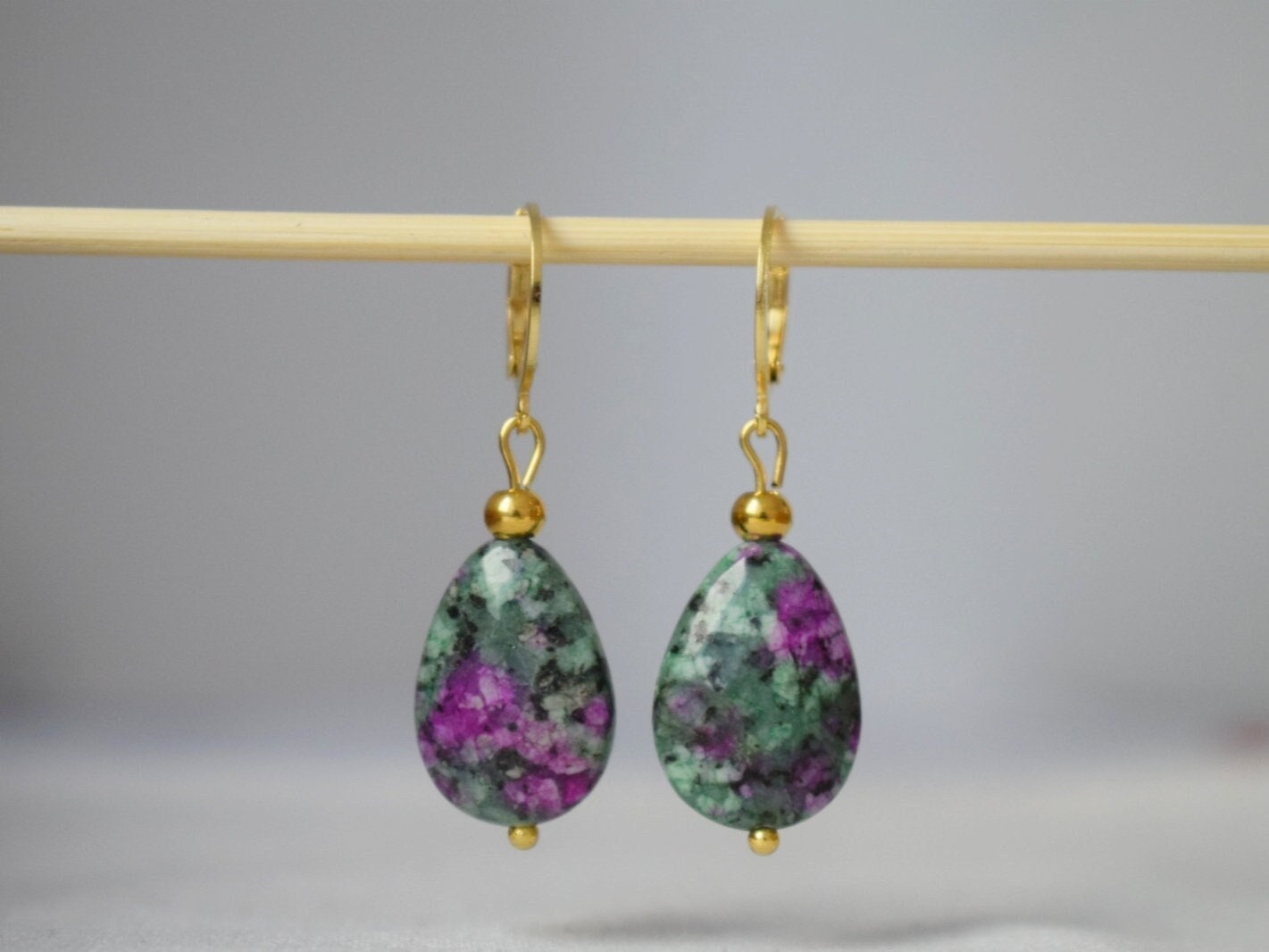 Ruby In Zoisite Earrings, Teardrop earrings beaded, Huggies, Dangle gemstone earrings, Stainless steel, Green, Pink, Ruby Fuchsite