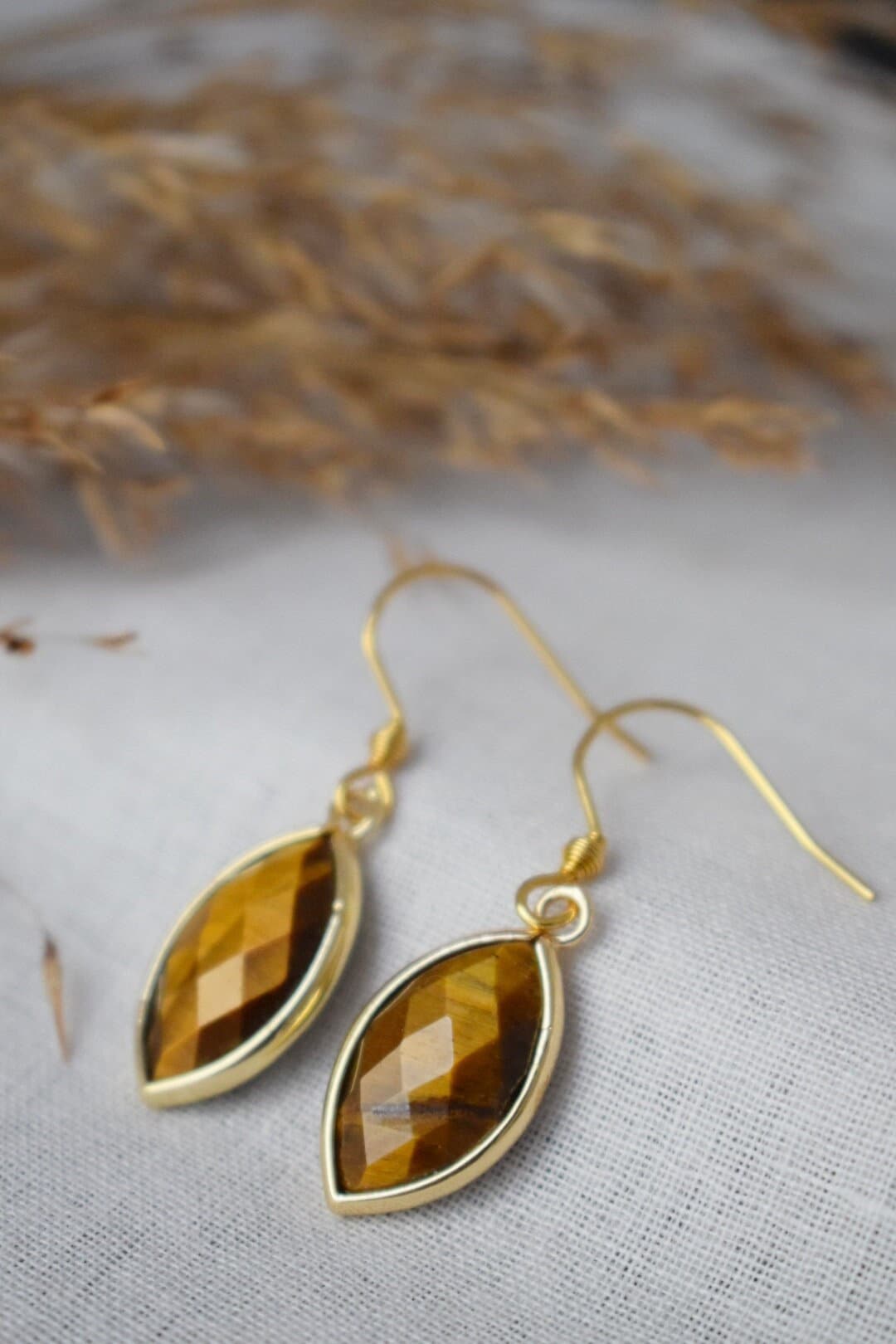 Tiger's Eye Earrings, Faceted gemstone earrings, Horse eye, Gold brown color, Stone dangle earrings, Chakra, Tiger eye jewelry