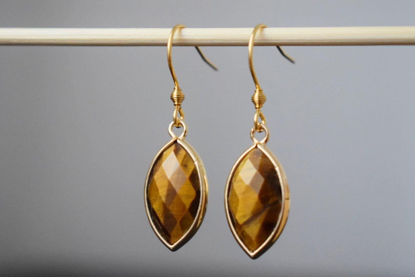 Tiger's Eye Earrings, Faceted gemstone earrings, Horse eye, Gold brown color, Stone dangle earrings, Chakra, Tiger eye jewelry