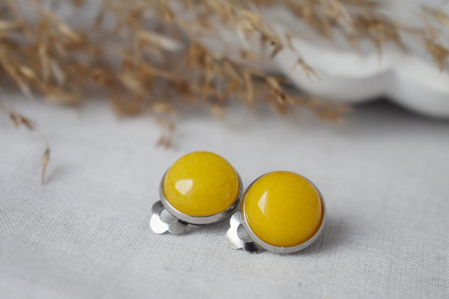 Clip on earrings yellow jade, Gemstone ear clips, Stone, Yellow silver colour, 10mm, round stainless steel clip on earrings Women, No hole earrings, Christmas gift