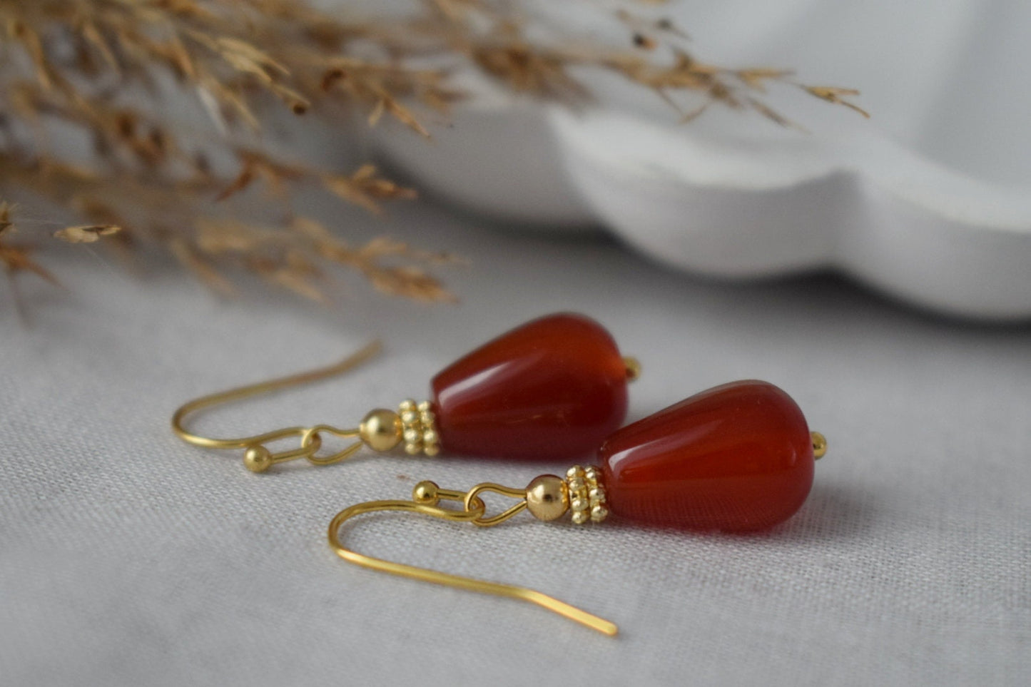 Carnelian teardrop earrings gold, Natural Carnelian dangle earrings, Red gemstone drop earrings, Carnelian jewelry for women, Gift for her