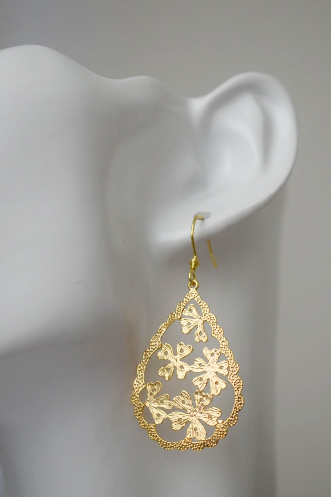 Teardrop flower earrings, Ornament earrings, 18k gold plated, Long filigree earrings, Stainless steel, Victorian jewelry, Unique gift her