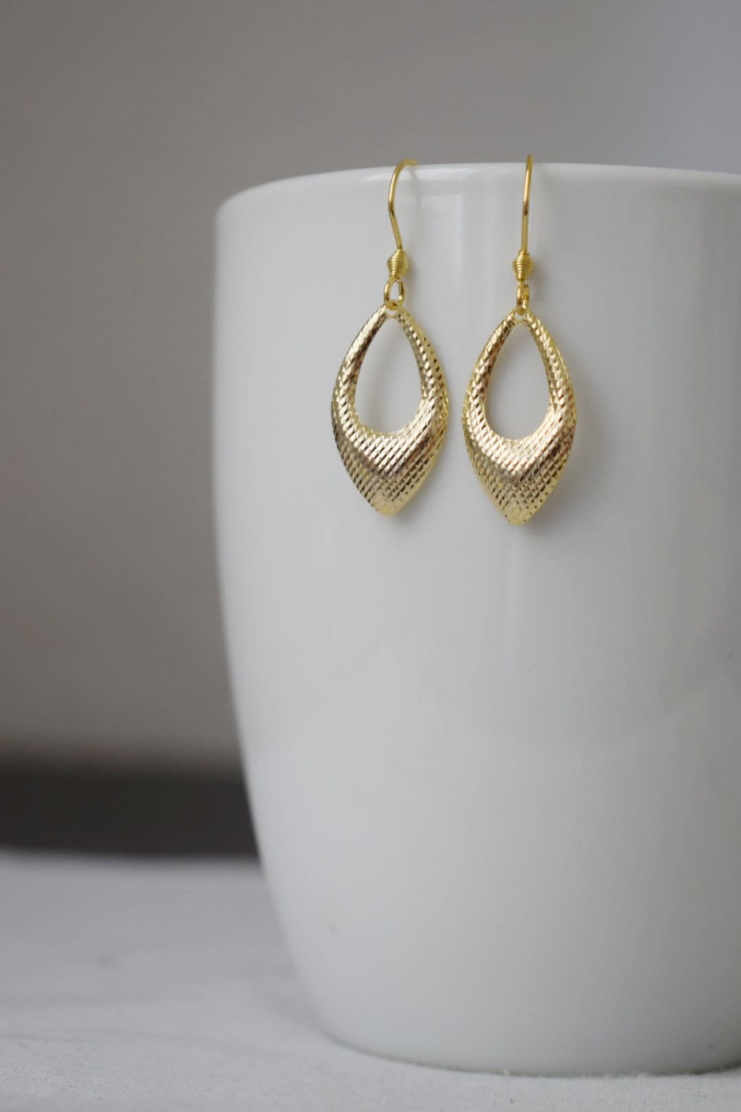 Gold pendant teardrop earrings, Minimalist, Geometric hanging dangle and drop gold earrings, Birthday small jewelry gifts for women mom wife