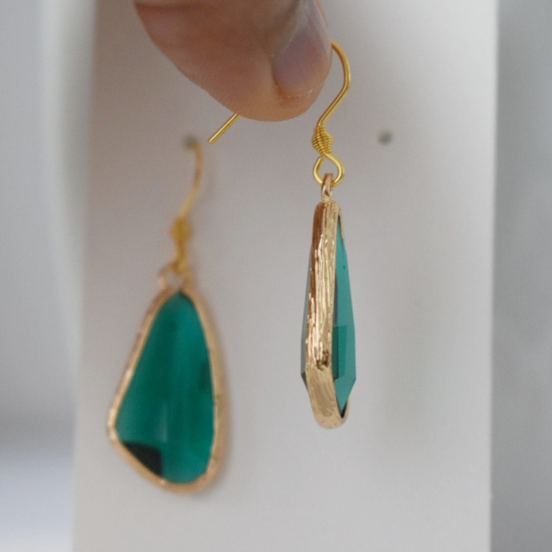 Green glass dangle earrings, Large teardrop earrings, Faceted earrings, Long teardrop earrings, Boho hanging earrings, Glass gold jewelry
