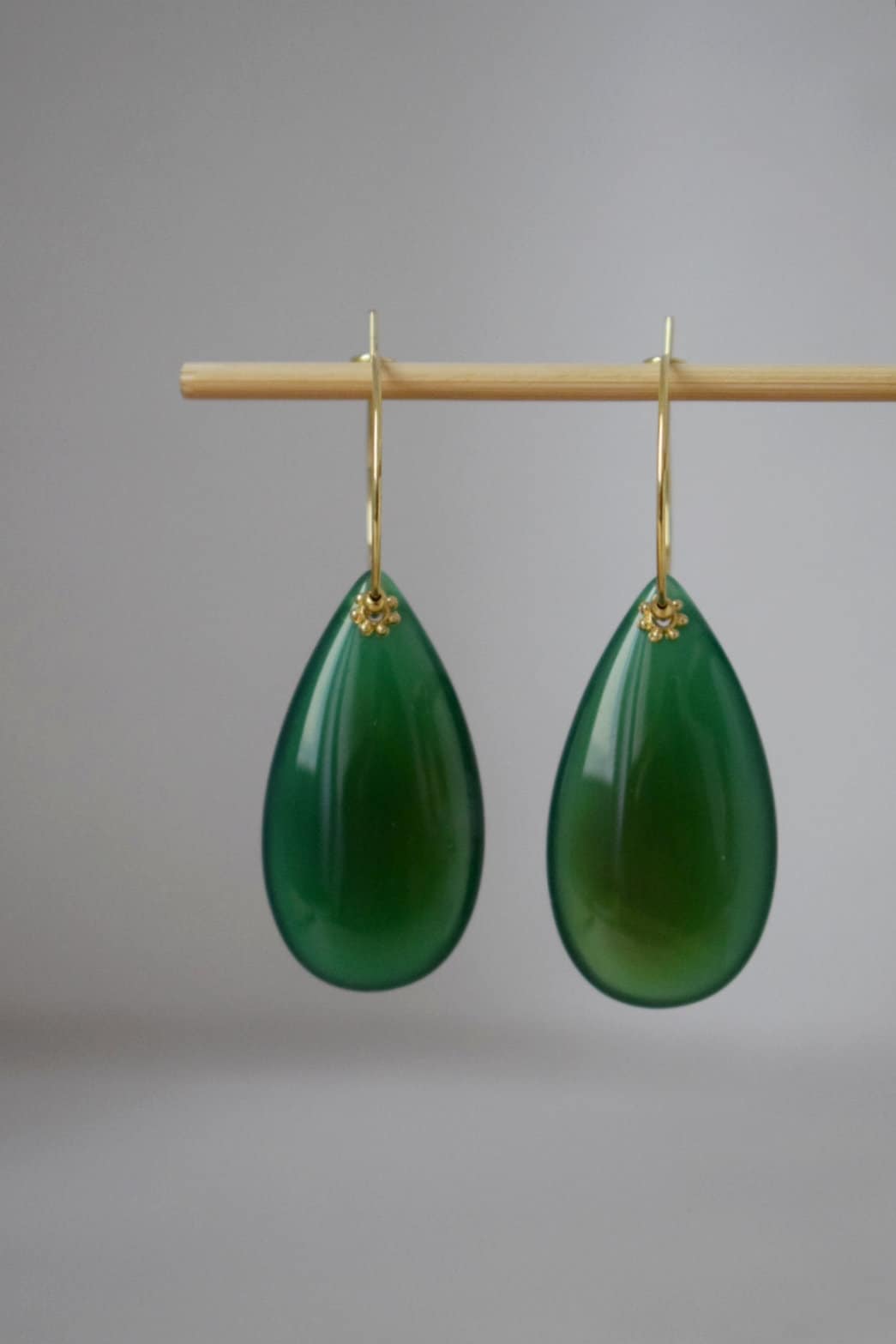 Natural green agate hoop earrings 18k gold plated stainless steel, Long teardrop gemstone earrings, Handmade jewelry gift