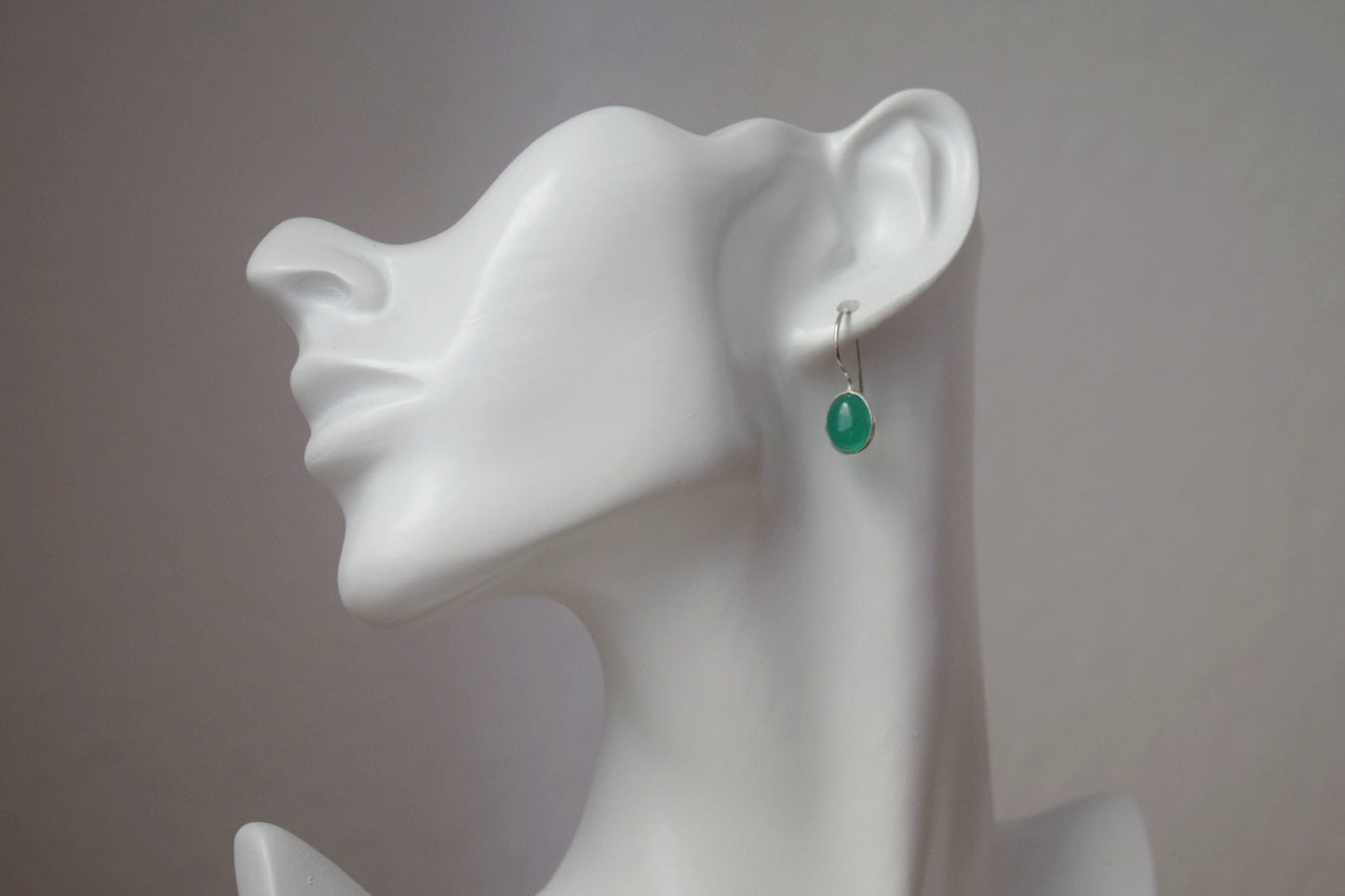 Small green onyx earrings in 925 sterling silver, Oval gemstone unique jewelry, Shiny Natural stone, Best mother's day gift for her