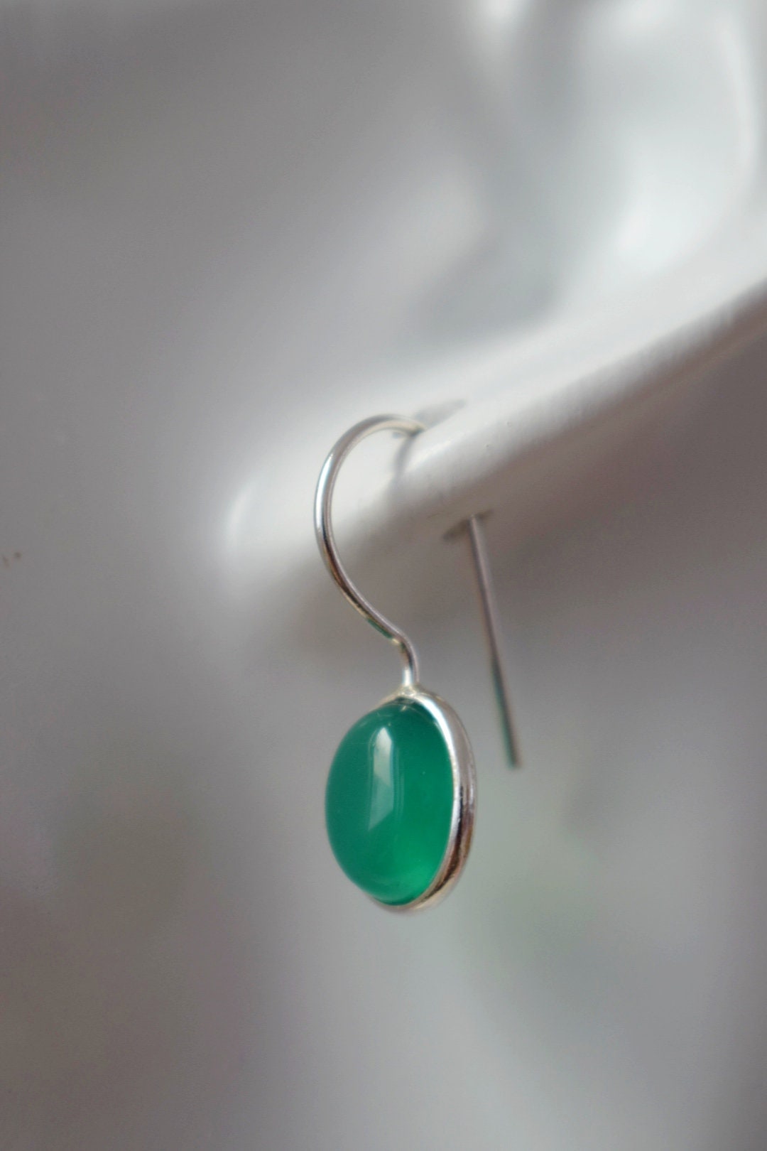 Small green onyx earrings in 925 sterling silver, Oval gemstone unique jewelry, Shiny Natural stone, Best mother's day gift for her