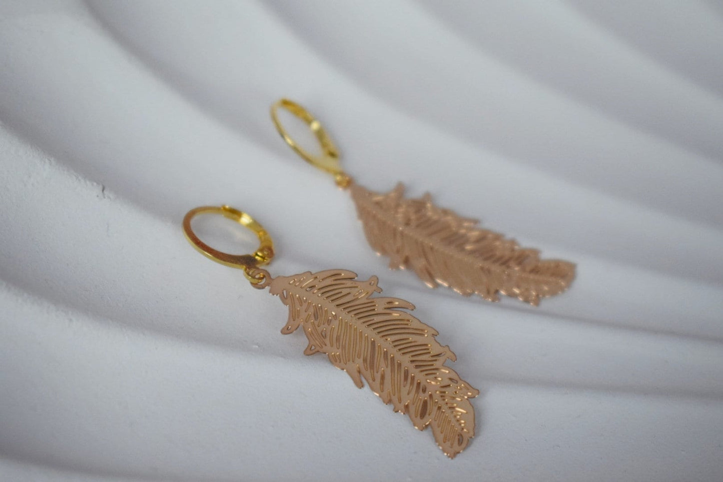 Feather gold earrings for women, Huggie hoop earrings, Stainless steel earrings, Boho filigree gold earrings, Feather jewelry, Gift for her