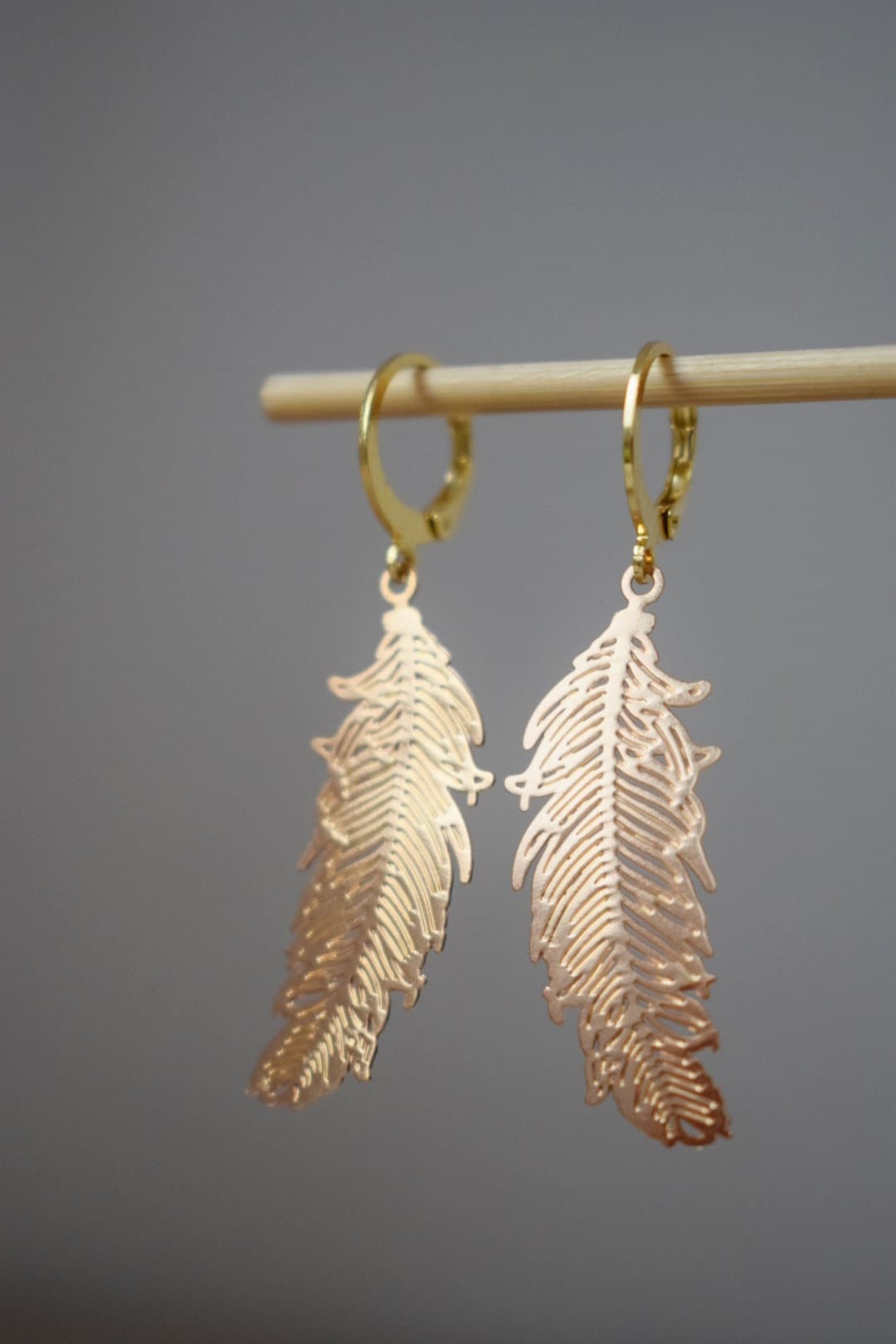 Feather gold earrings for women, Huggie hoop earrings, Stainless steel earrings, Boho filigree gold earrings, Feather jewelry, Gift for her