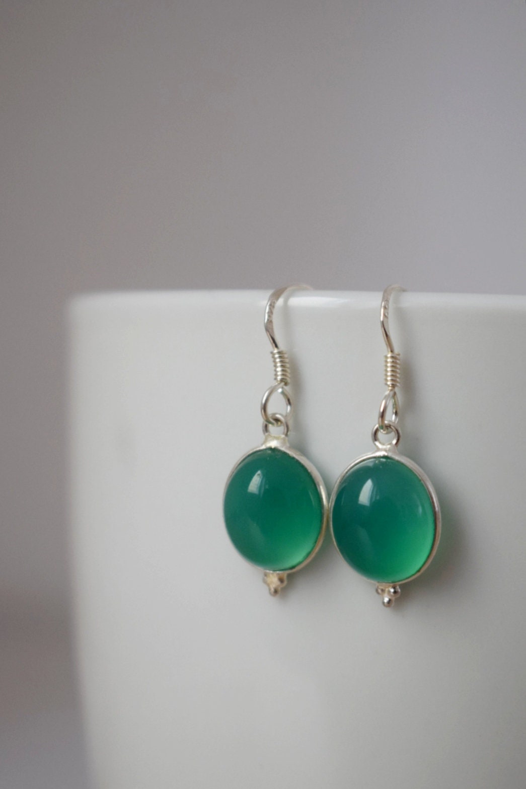 Green onyx earrings, 925 sterling silver, Oval gemstone earrings, Natural stone, Unique silver jewelry, Best valentine's day gift for her