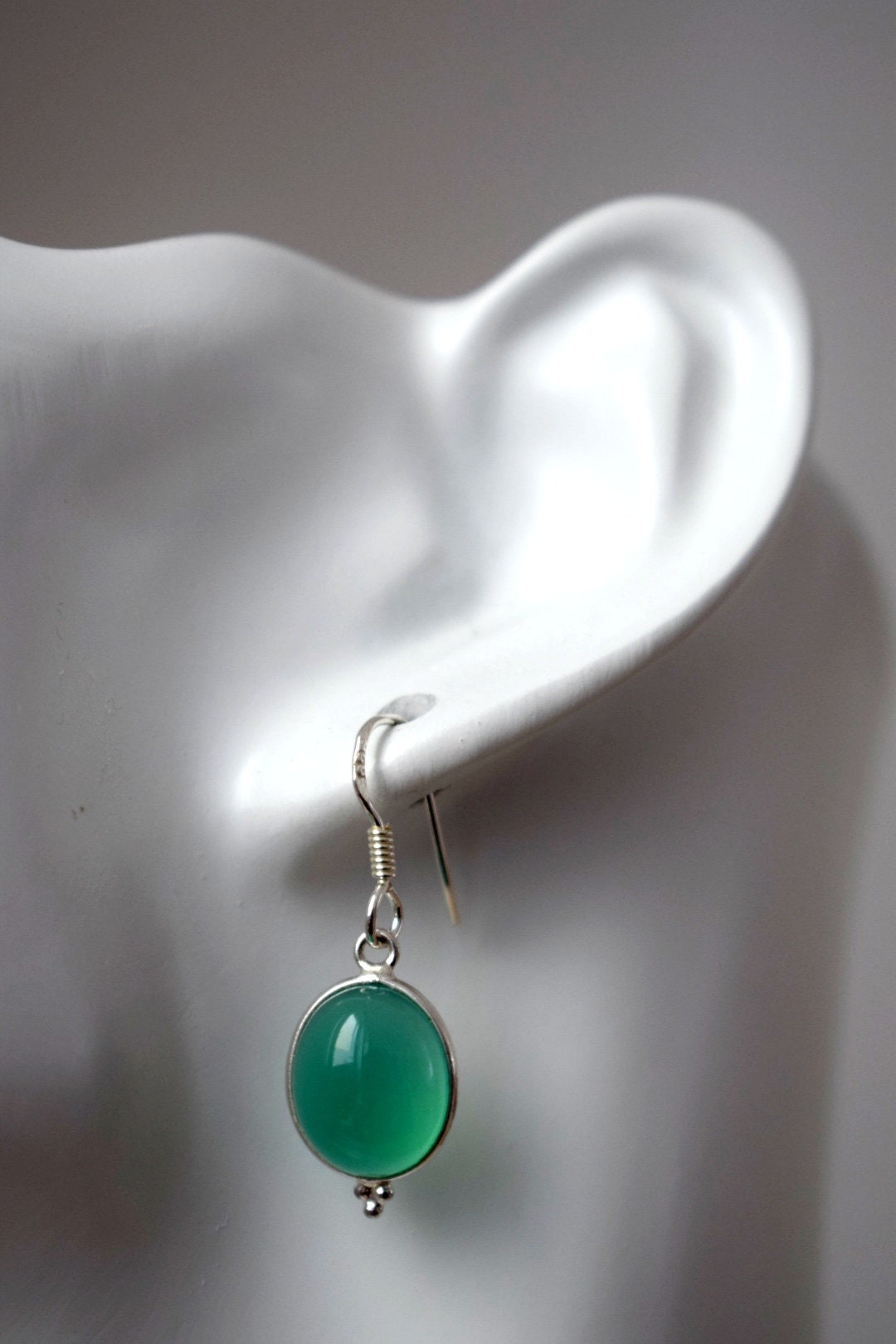 Green onyx earrings, 925 sterling silver, Oval gemstone earrings, Natural stone, Unique silver jewelry, Best valentine's day gift for her