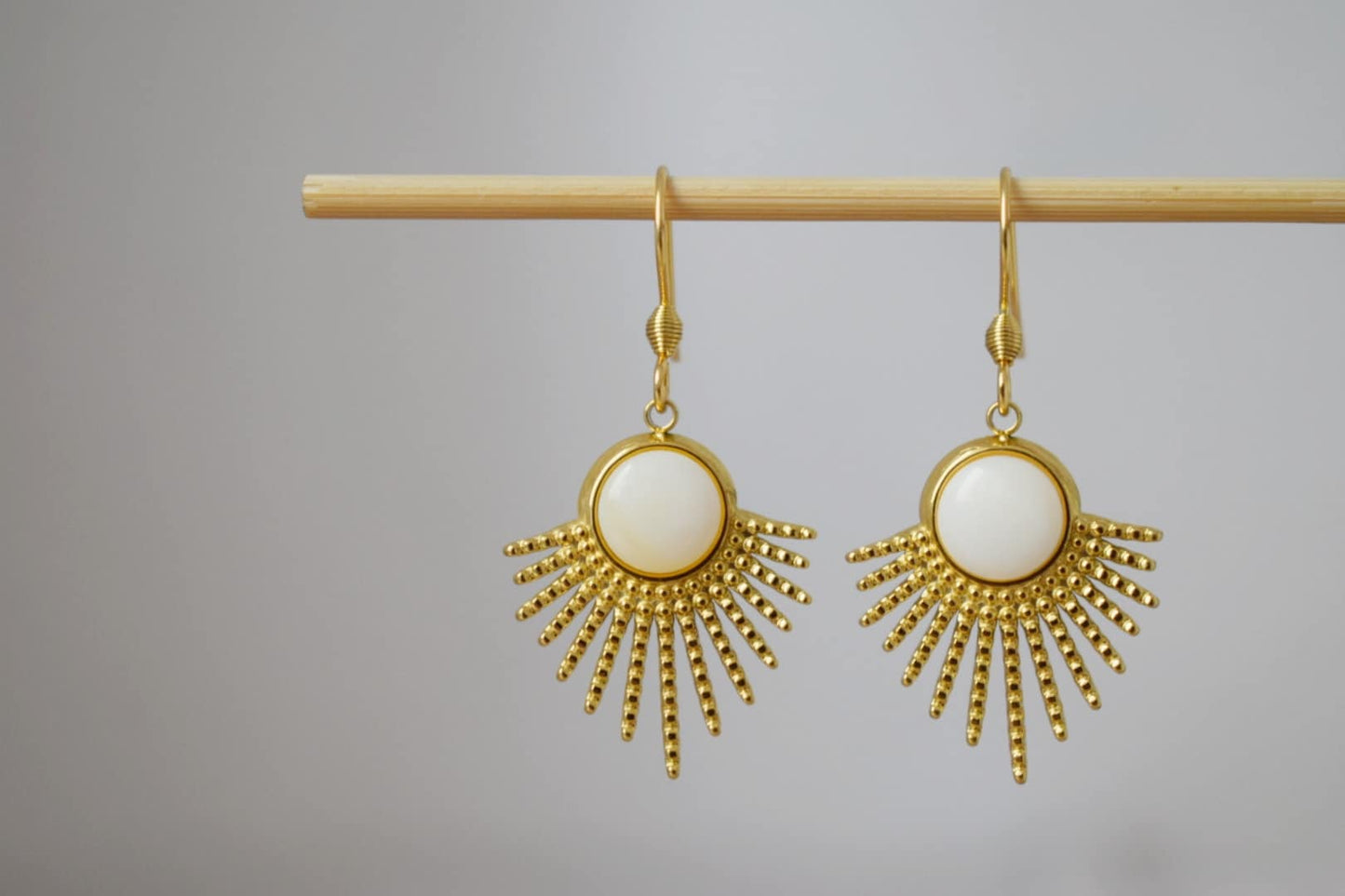 Mother of pearl earrings with 18k gold plated stainless steel sun rays pendant and earrings hooks, Sunburst, Celestial jewelry, Unique gift