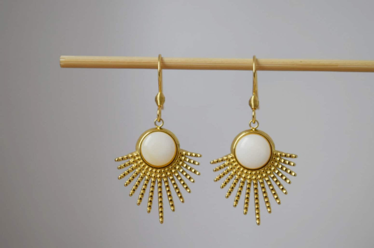 Mother of pearl earrings with 18k gold plated stainless steel sun rays pendant and earrings hooks, Sunburst, Celestial jewelry, Unique gift