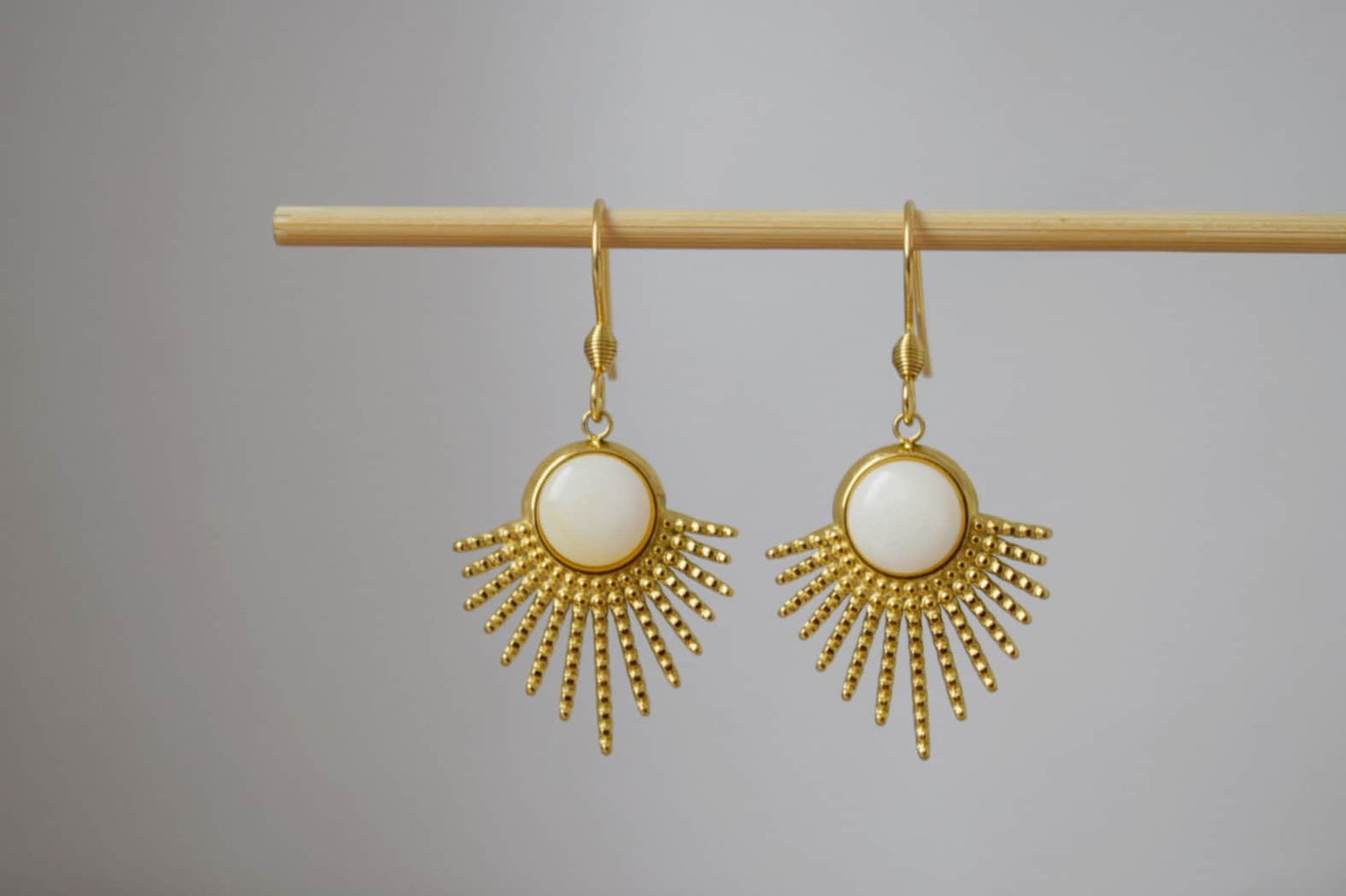Mother of pearl earrings with 18k gold plated stainless steel sun rays pendant and earrings hooks, Sunburst, Celestial jewelry, Unique gift