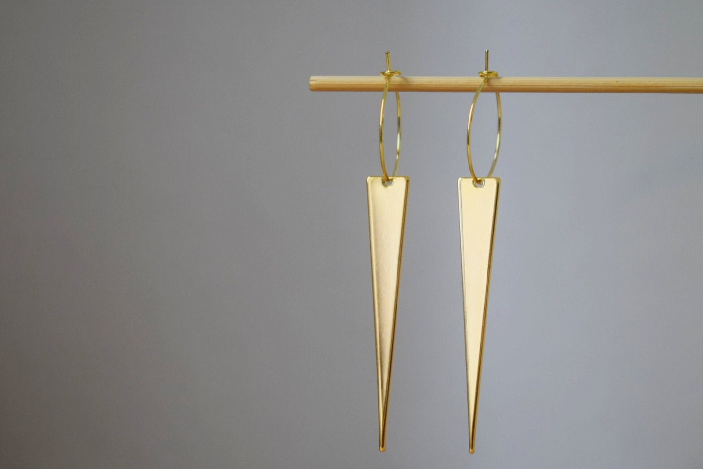 Triangle pendant earrings, Long geometric hanging dangle and drop earrings, 18k vergoldete stainless steel hoop earrings, Best gift for her