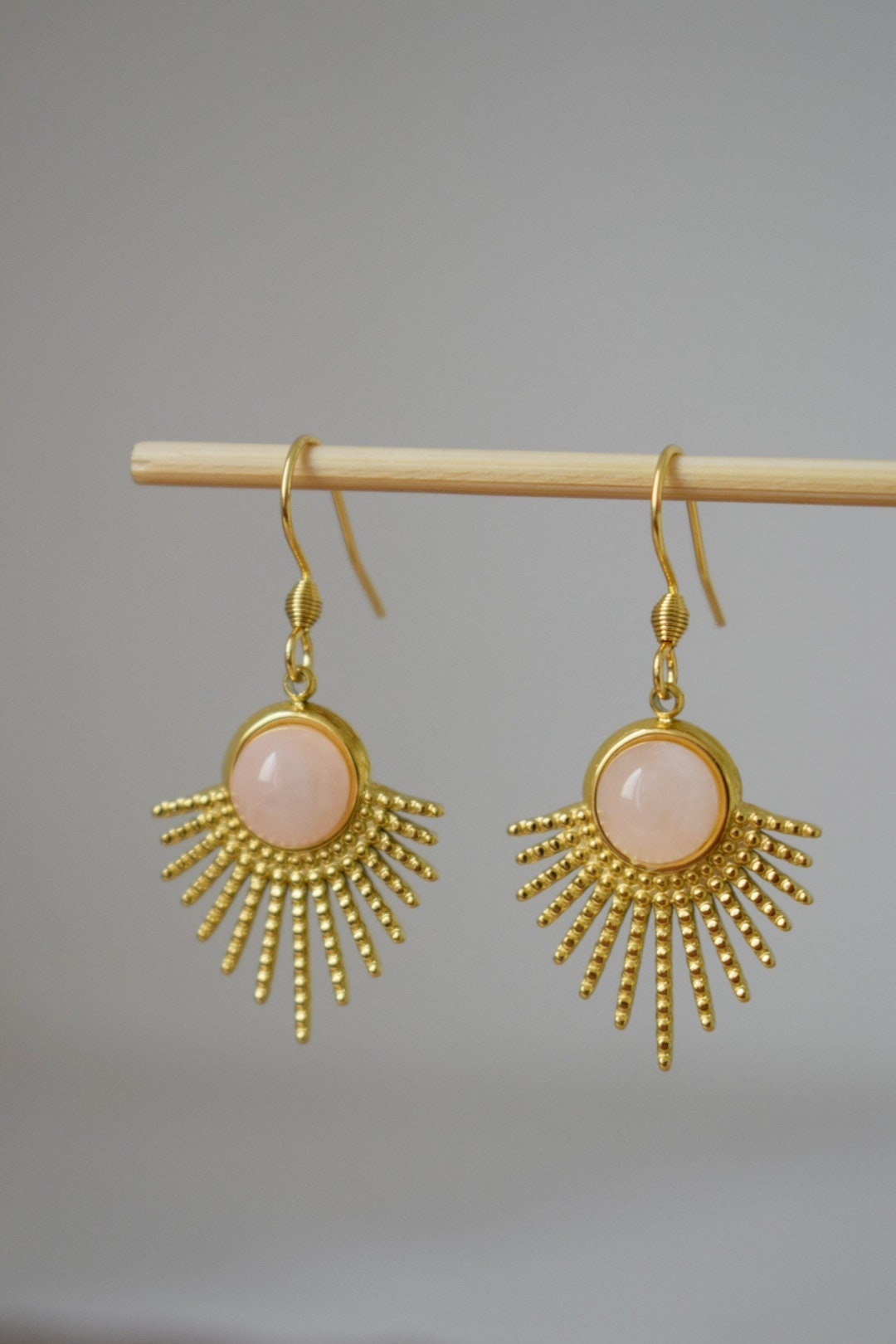 Rose quartz dangle earrings, Sun earrings, Sun rays earrings, Sunburst, Gemstone earrings, Celestial, Gold plated jewelry, Gift for her