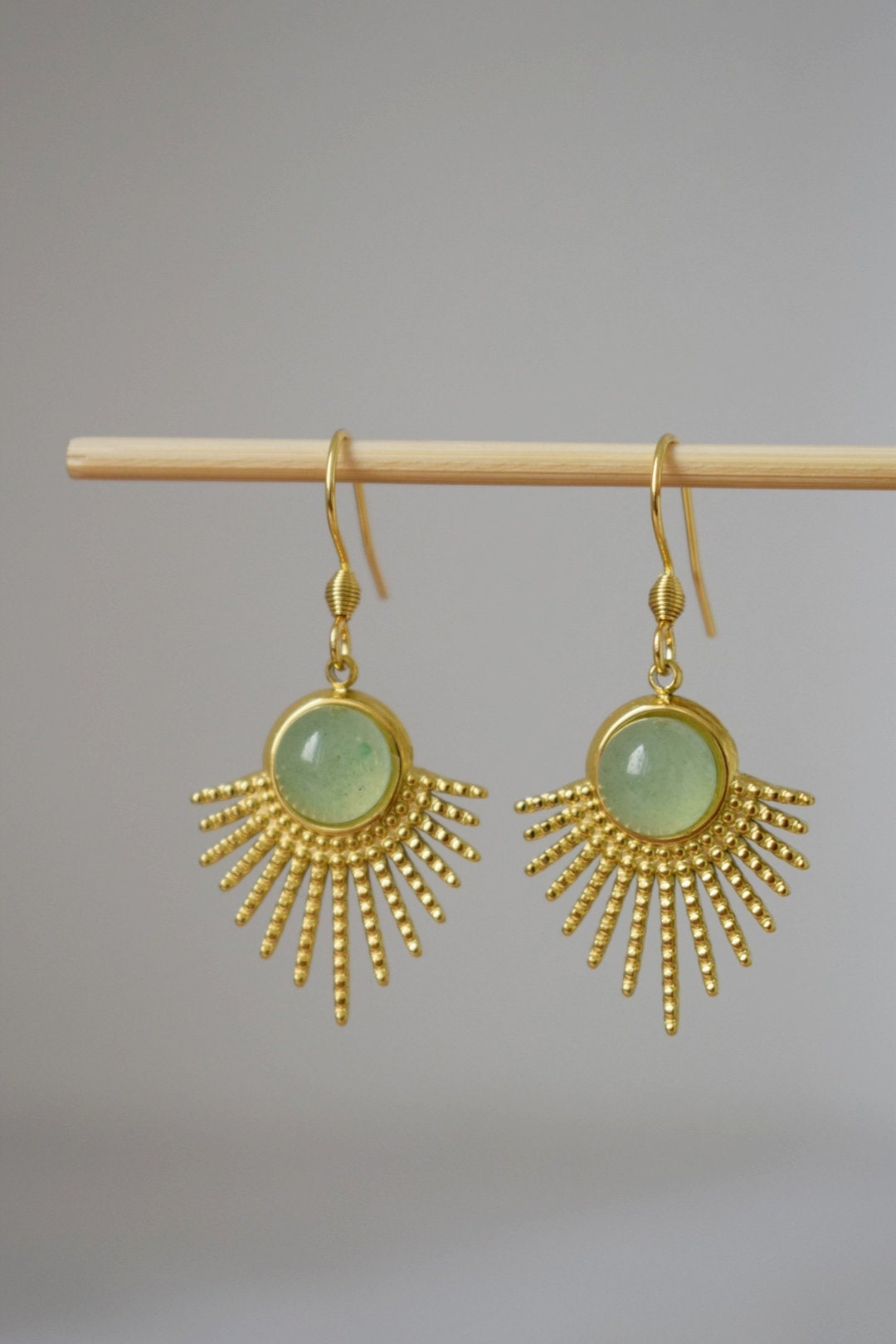 Aventurine earrings gold, Sun rays dangle earrings, Sunburst, Green gemstone, 18k gold plated stainless steel, Celestial, Aventurine jewelry