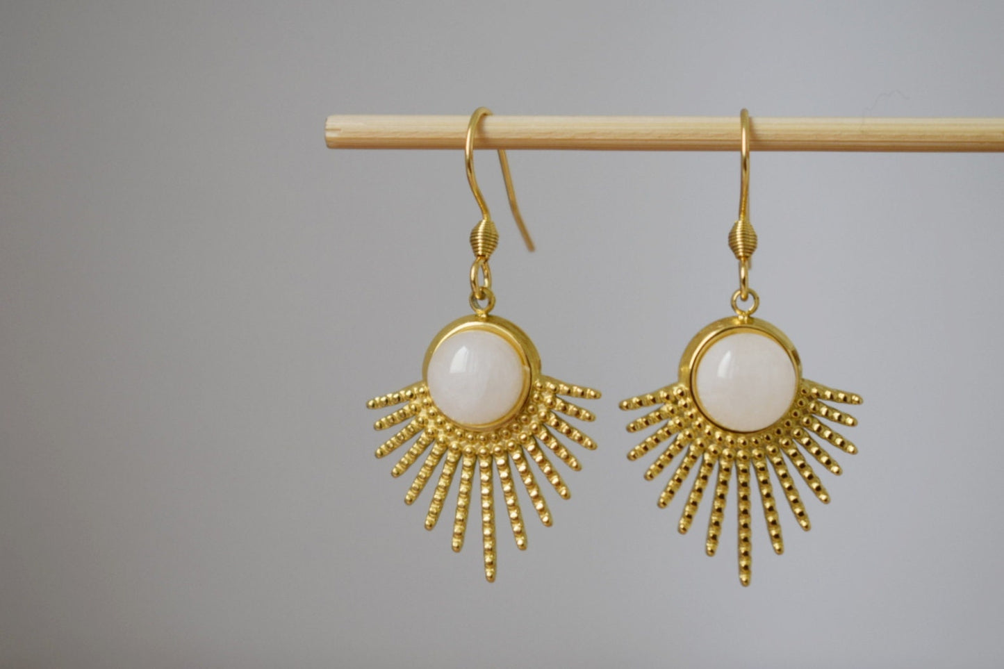 White jade earrings, Sun rays dangling earrings, Sunburst, Gemstone drop earrings, Celestial, 18k gold plated stainless steel, Jewelry gift
