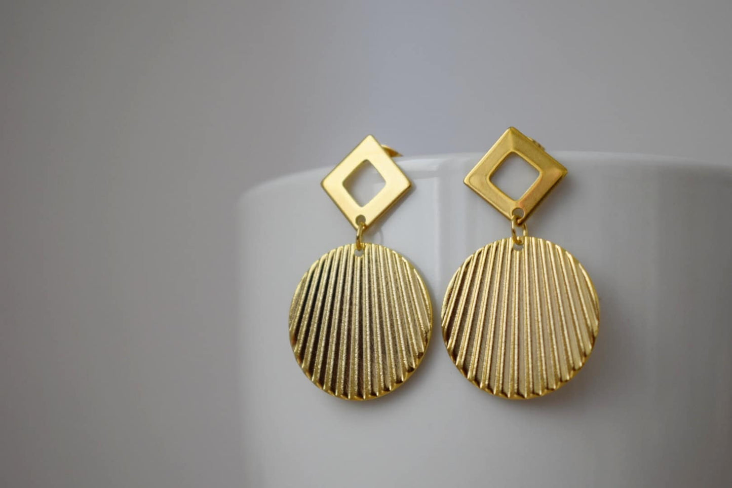 Circle stud earrings, Rhombus stud earrings, 24k Gold plated statement earrings, Diamond shape, Corrugated, Disc, Plate, Round, Jewelry gift