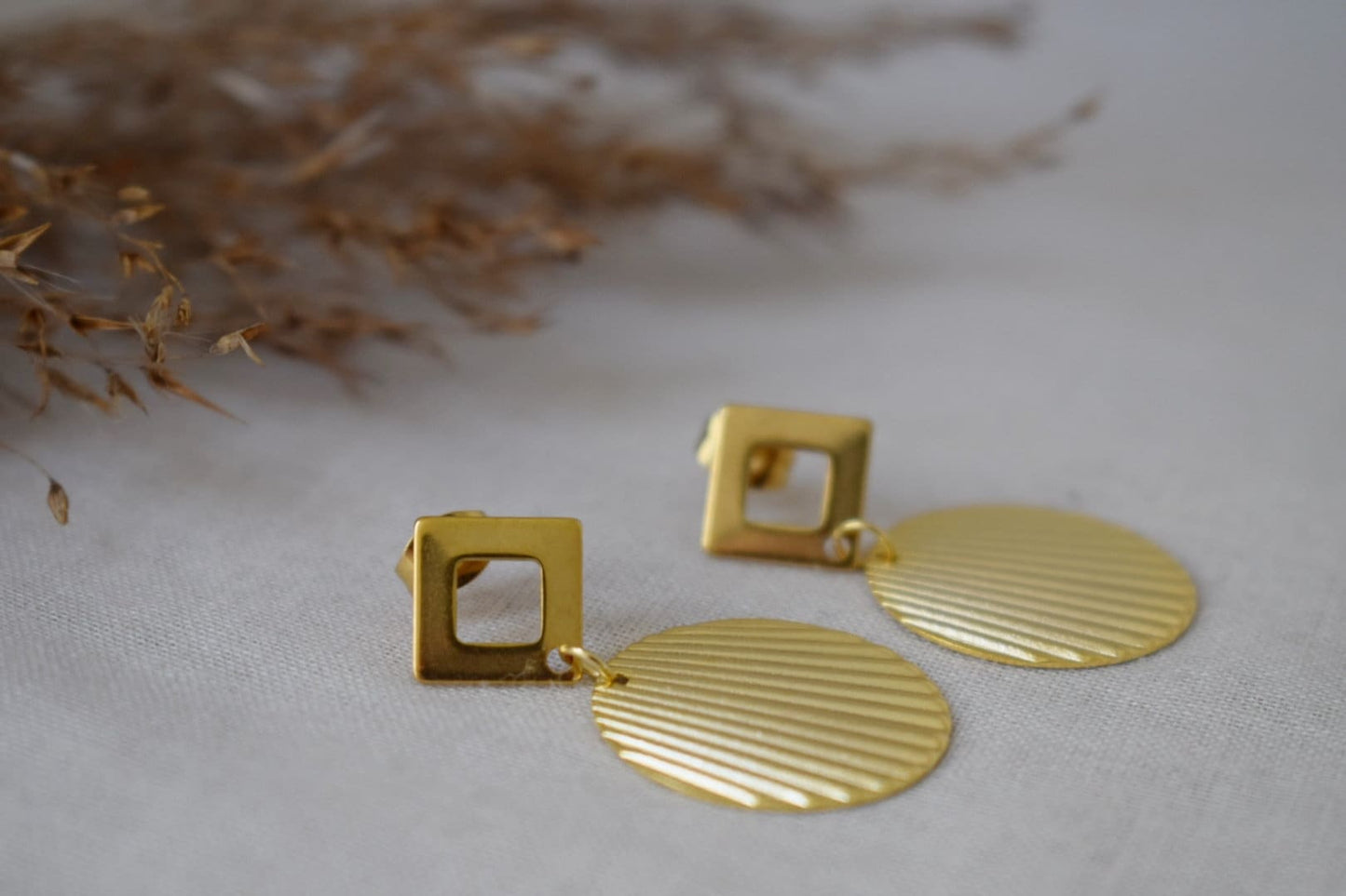 Circle stud earrings, Rhombus stud earrings, 24k Gold plated statement earrings, Diamond shape, Corrugated, Disc, Plate, Round, Jewelry gift