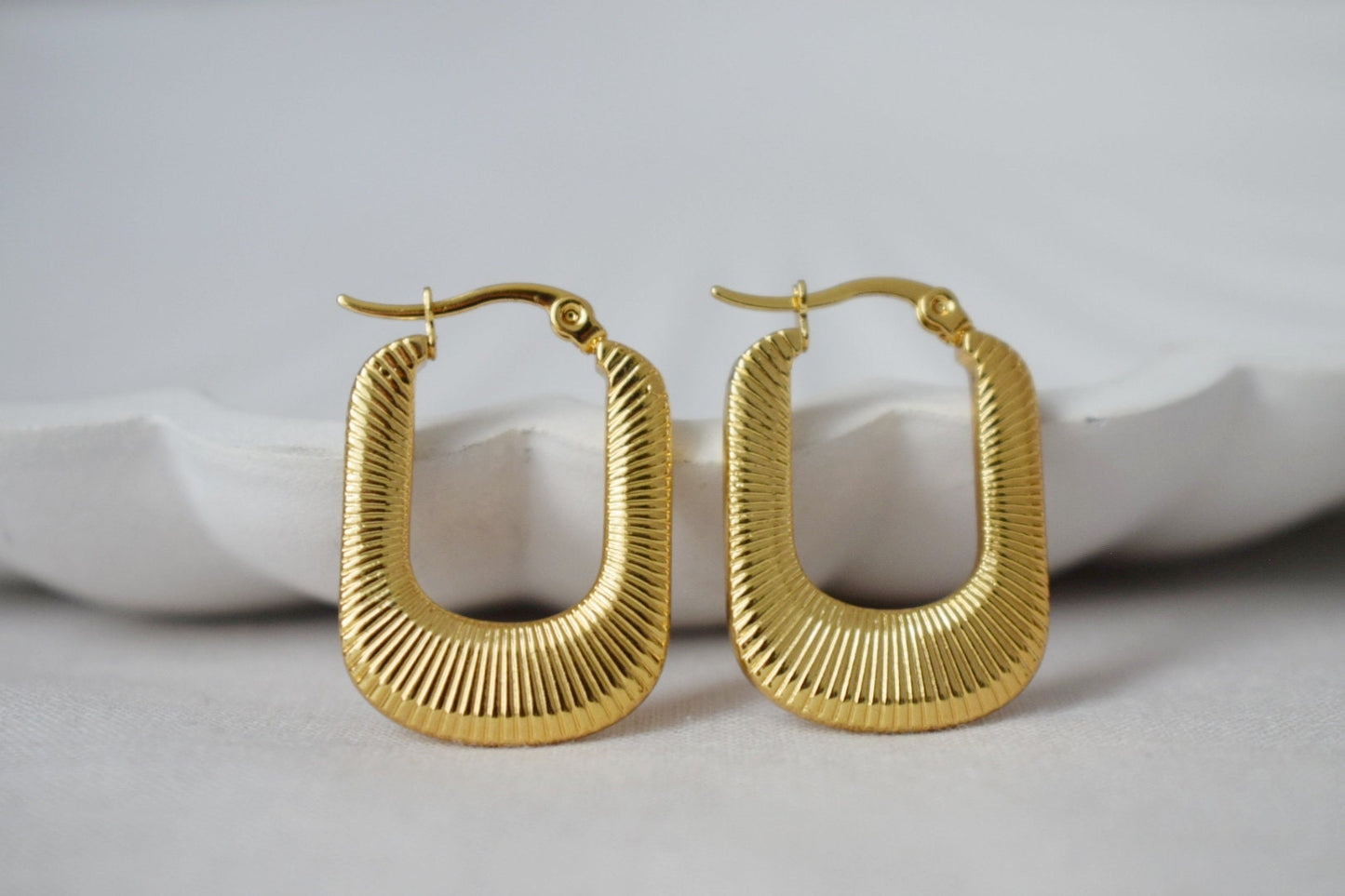 Geometric hoops, Rectangle earrings, 18k Gold plated stainless steel, Chunky statement hoops, Modern minimalist unique jewelry, Gift for her