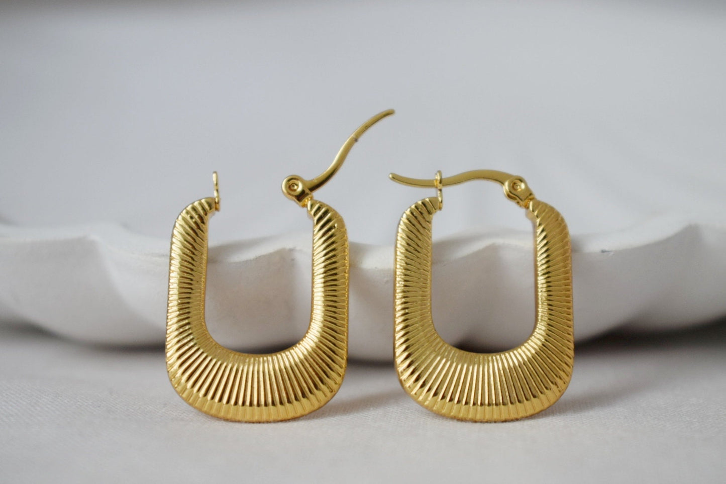 Geometric hoops, Rectangle earrings, 18k Gold plated stainless steel, Chunky statement hoops, Modern minimalist unique jewelry, Gift for her