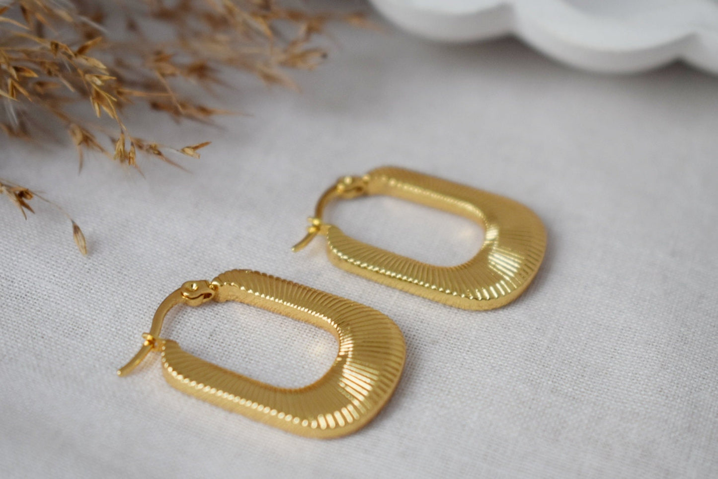 Geometric hoops, Rectangle earrings, 18k Gold plated stainless steel, Chunky statement hoops, Modern minimalist unique jewelry, Gift for her