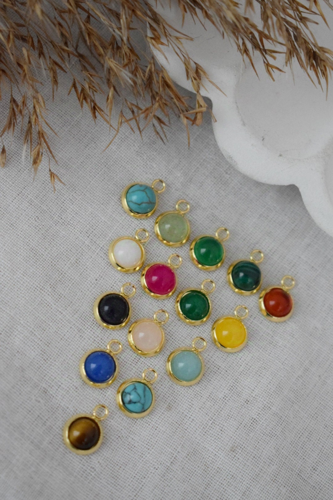 Minimalist gemstone necklace gold for women, green jade, aventurine, green agate, white jade, 6mm pendant necklace, Layered necklace, Gift