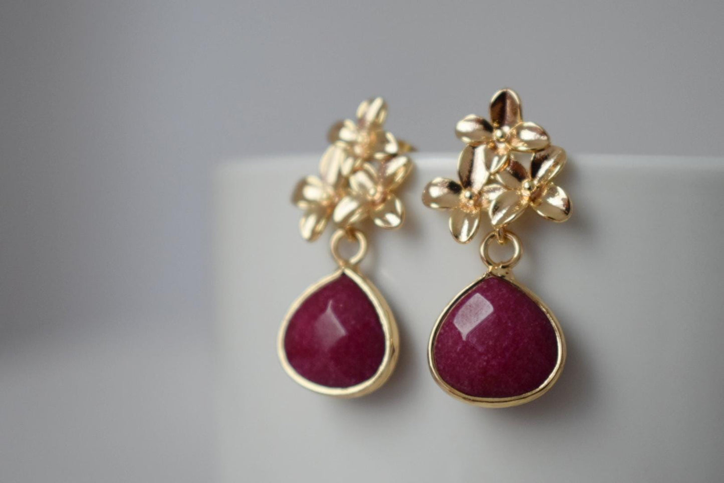 Wine Red Jade Teardrop Earrings, Burgundy Gemstone Dangle Earrings, 18K Gold Flower Stud, Handmade Jewelry, Unique Christmas Gift for Her