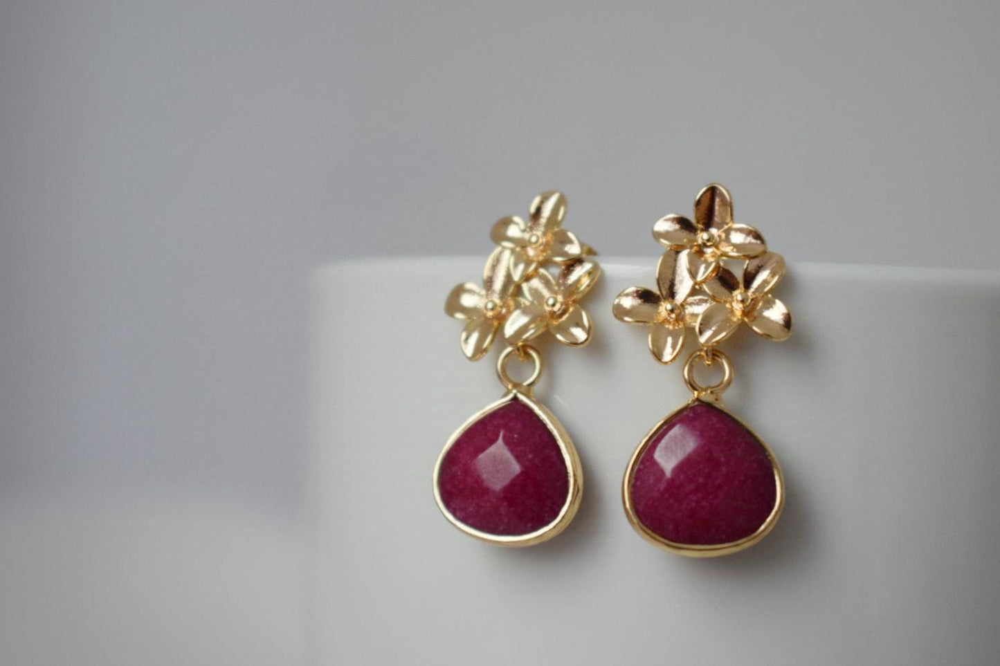 Wine Red Jade Teardrop Earrings, Burgundy Gemstone Dangle Earrings, 18K Gold Flower Stud, Handmade Jewelry, Unique Christmas Gift for Her