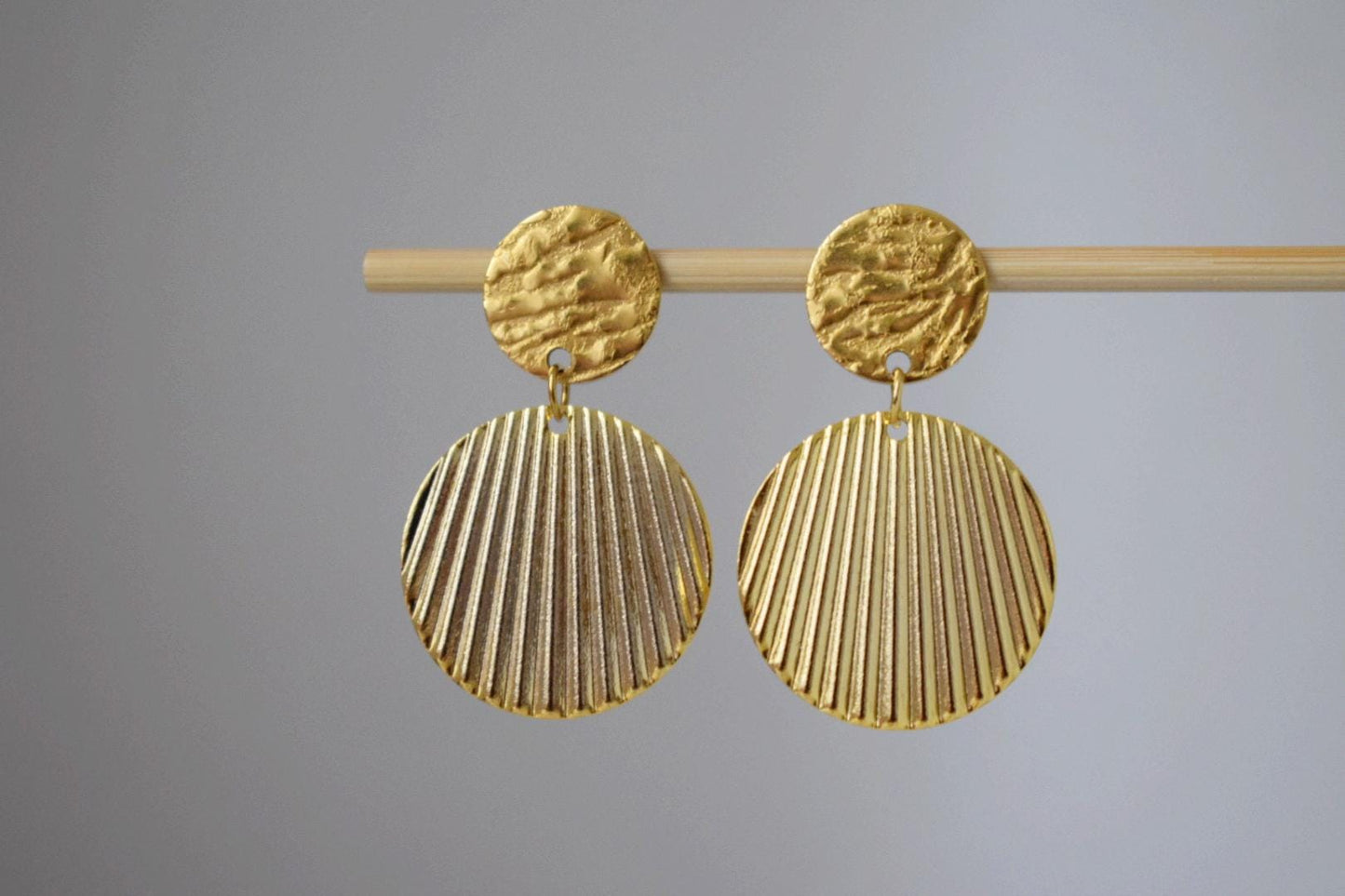 Boho golden earrings, Statement disc dangle earrings, Round corrugated plate pendant, Circle earrings, Unique jewelry gift for her