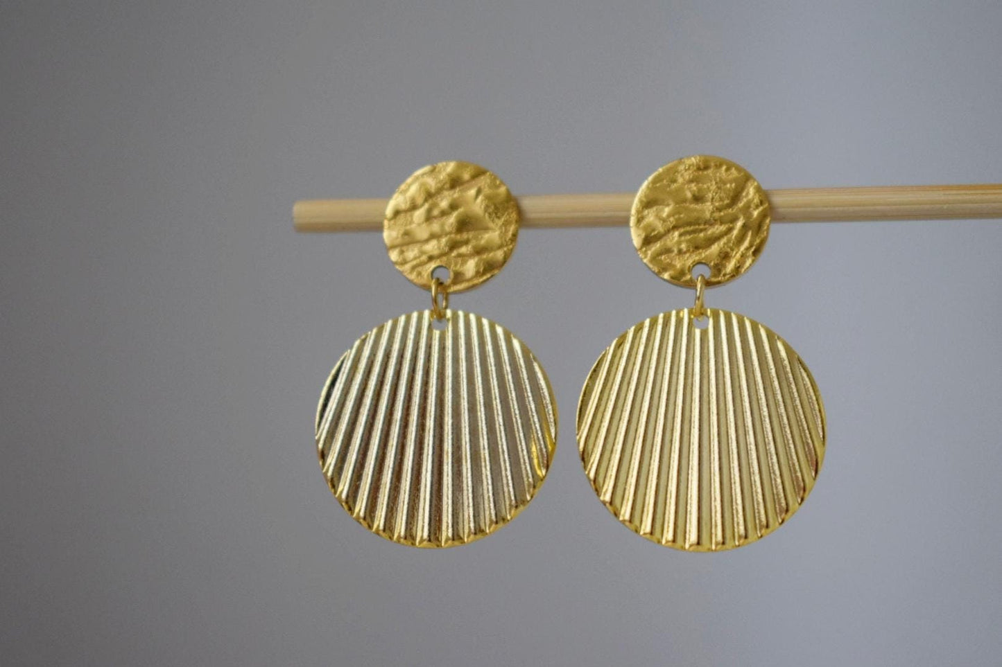 Boho golden earrings, Statement disc dangle earrings, Round corrugated plate pendant, Circle earrings, Unique jewelry gift for her