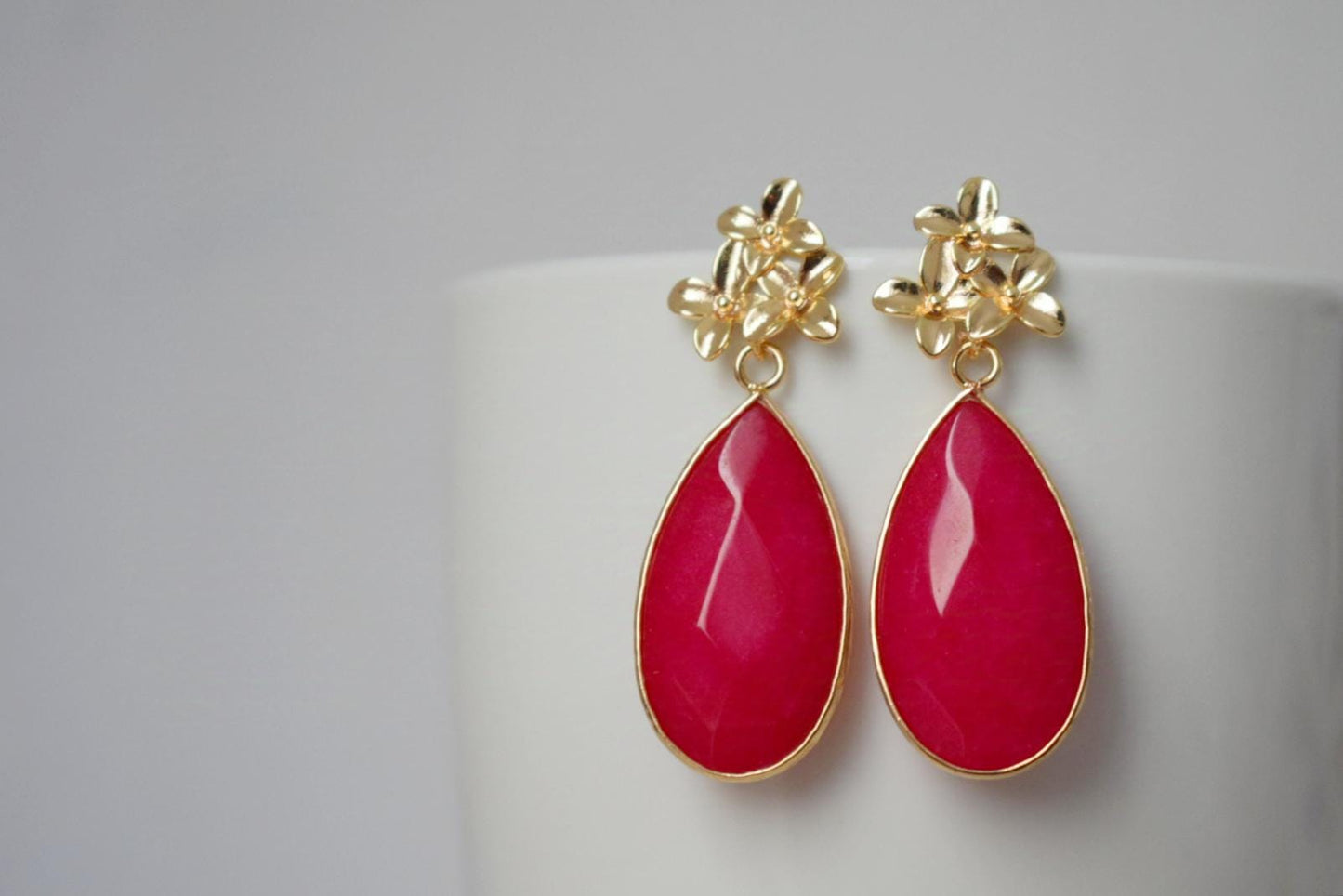 Teardrop pink jade stud earrings, Flower dangle drop earrings, Long gemstone earrings, Faceted stone, Boho chic jewelry, Mother's day gift