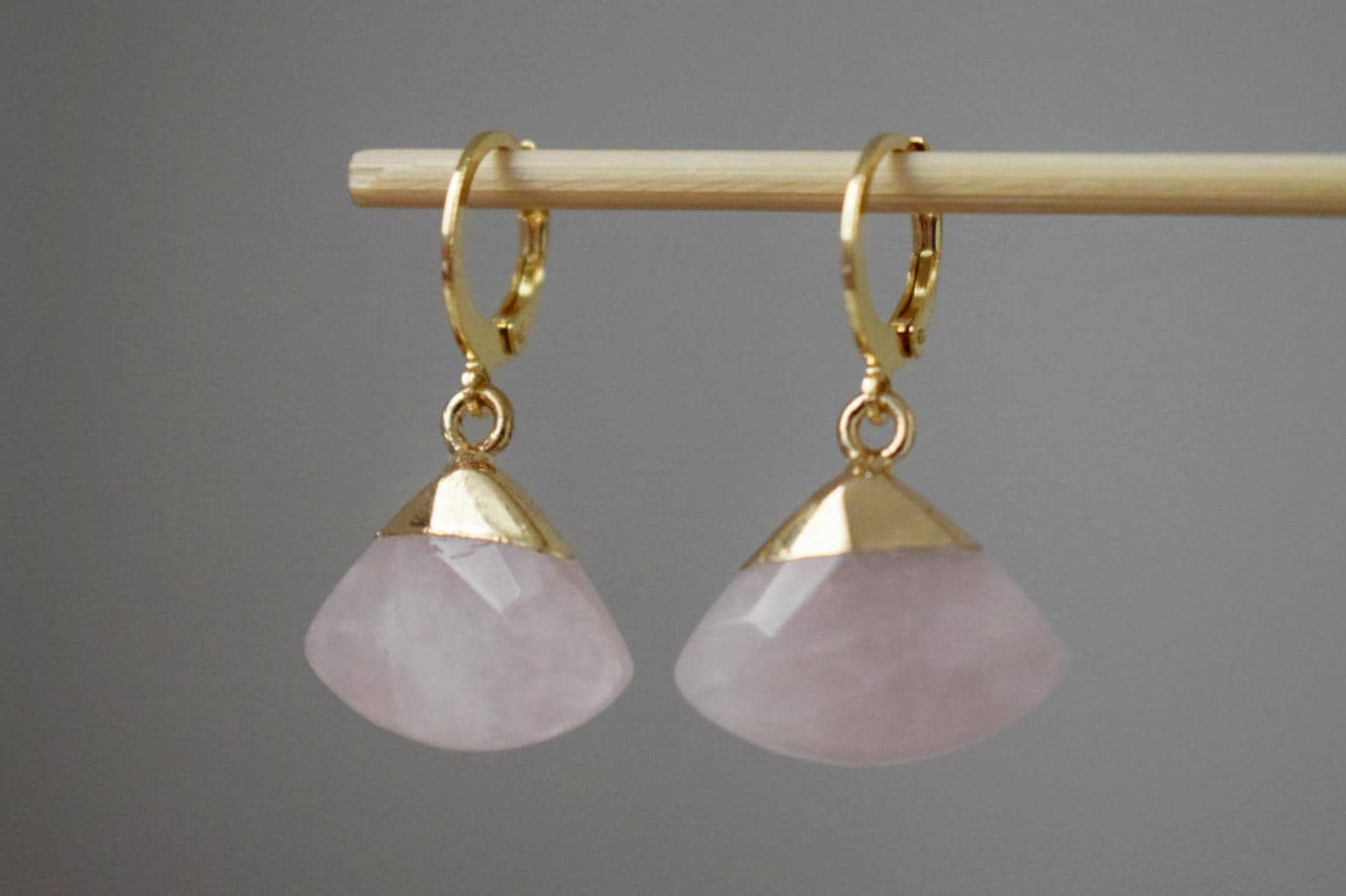 Gold plated huggie earrings with rose quartz pendant, Dangle stone earrings, Pink triangle drop earrings, Fan earrings, Jewelry gift for her