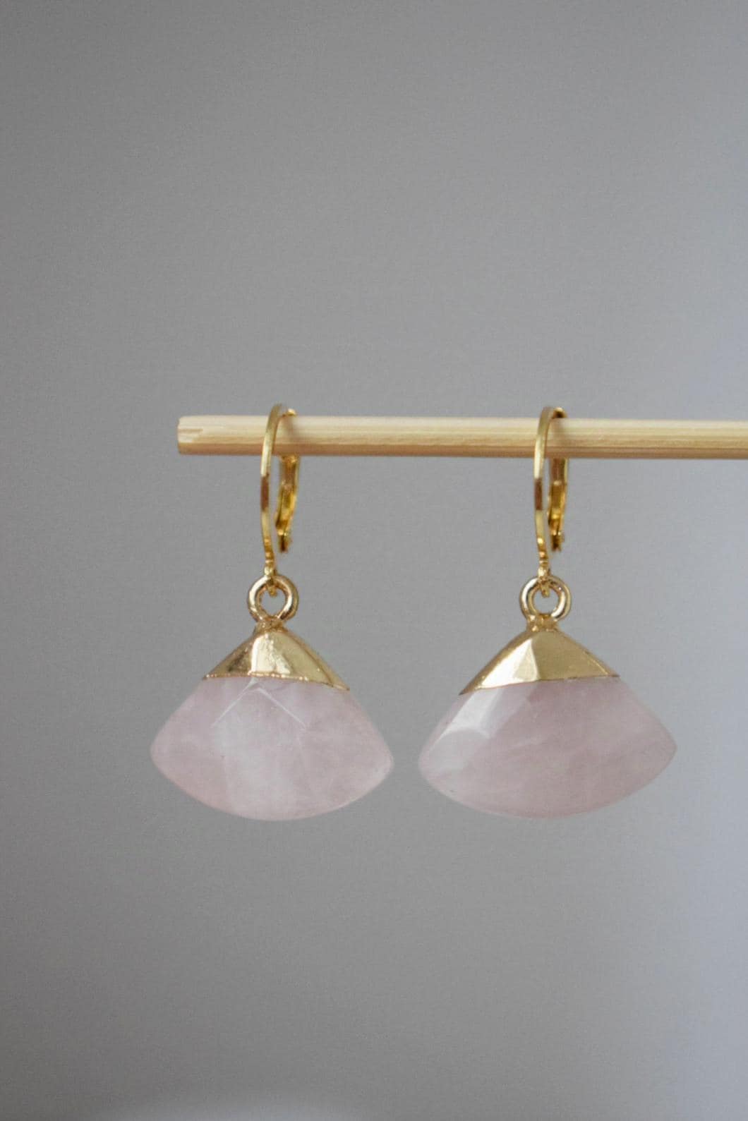 Gold plated huggie earrings with rose quartz pendant, Dangle stone earrings, Pink triangle drop earrings, Fan earrings, Jewelry gift for her