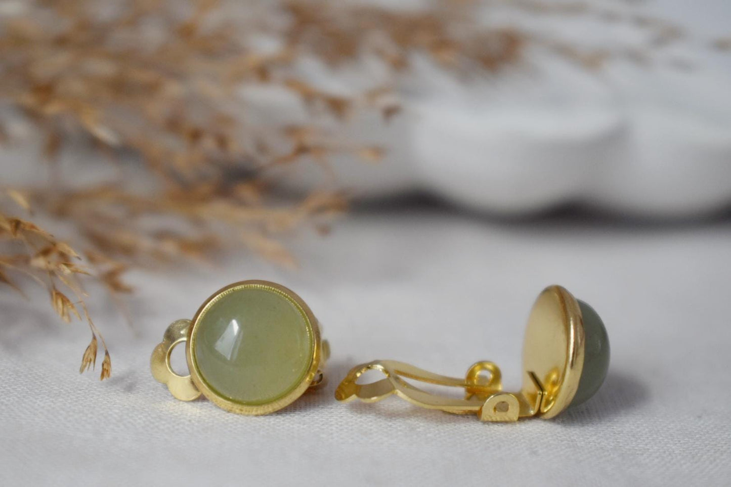 Aventurine Clip on earrings women, Small Green gemstone ear clips, Surgical stainless steel, Natural stone, Non pierced, No hole earrings